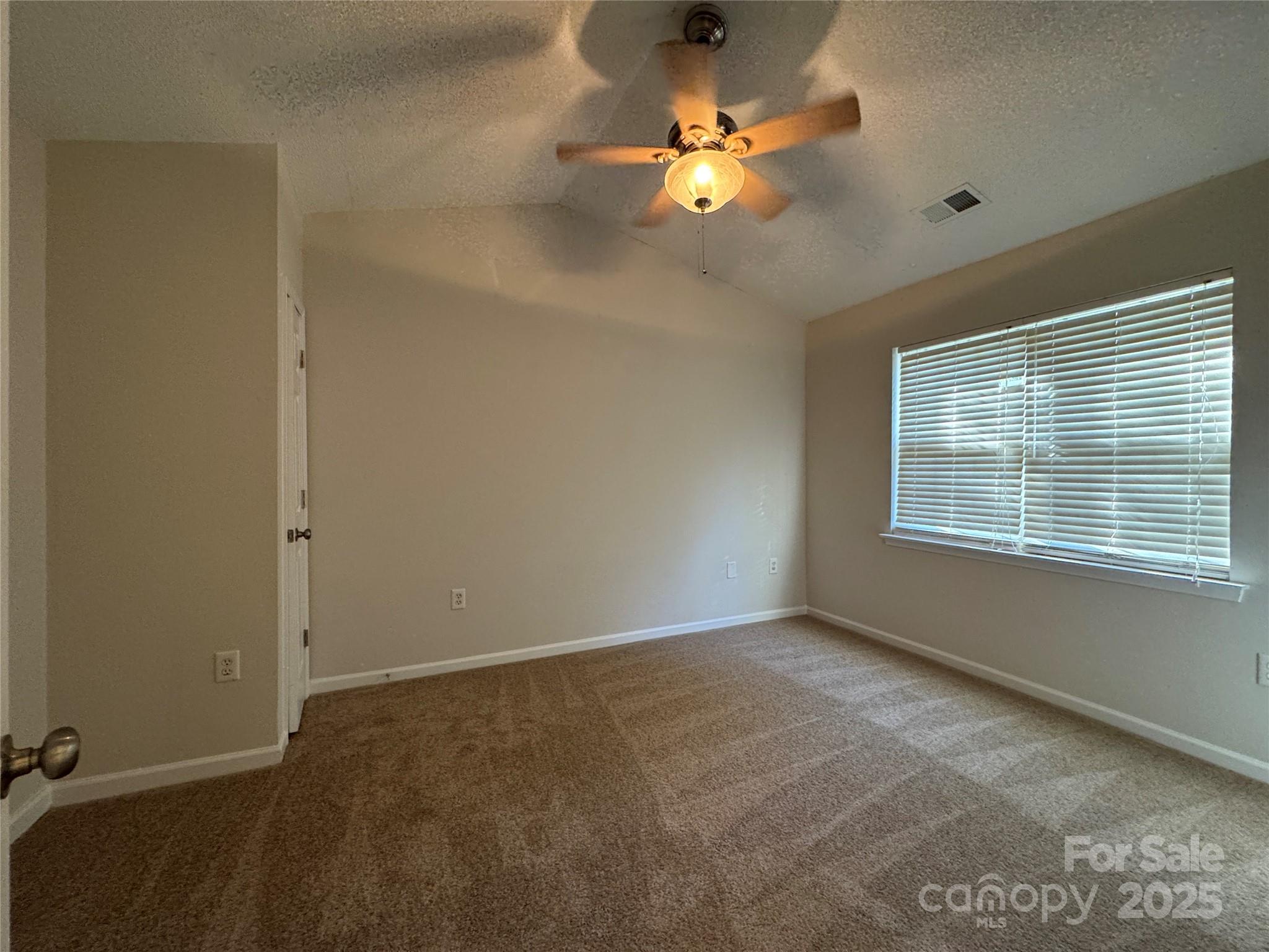 12533 Bluestem Lane Property Photo 11