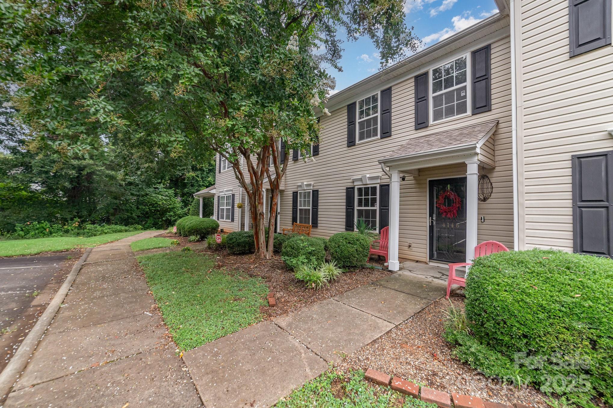 4146 Glenlea Commons Drive Property Photo 5