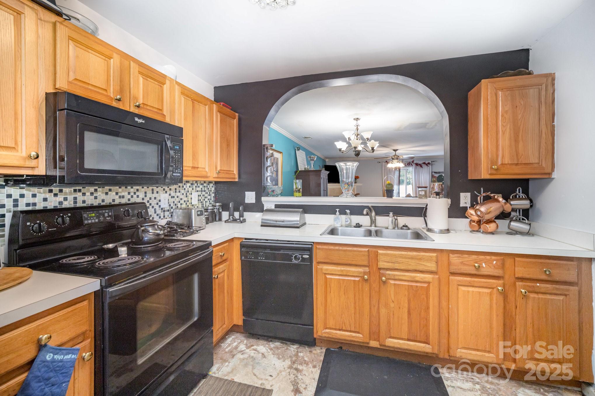 4146 Glenlea Commons Drive Property Photo 17