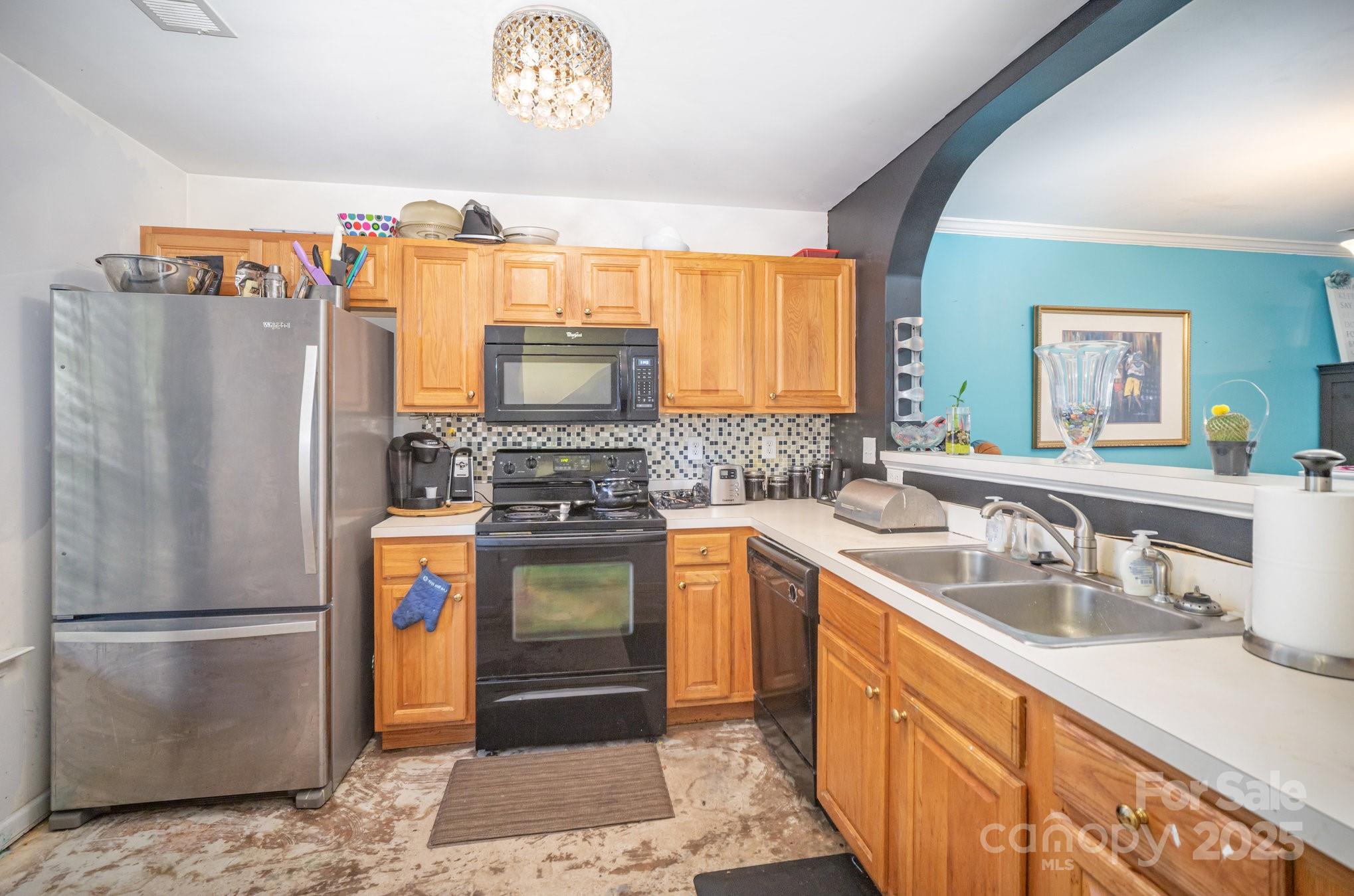 4146 Glenlea Commons Drive Property Photo 18