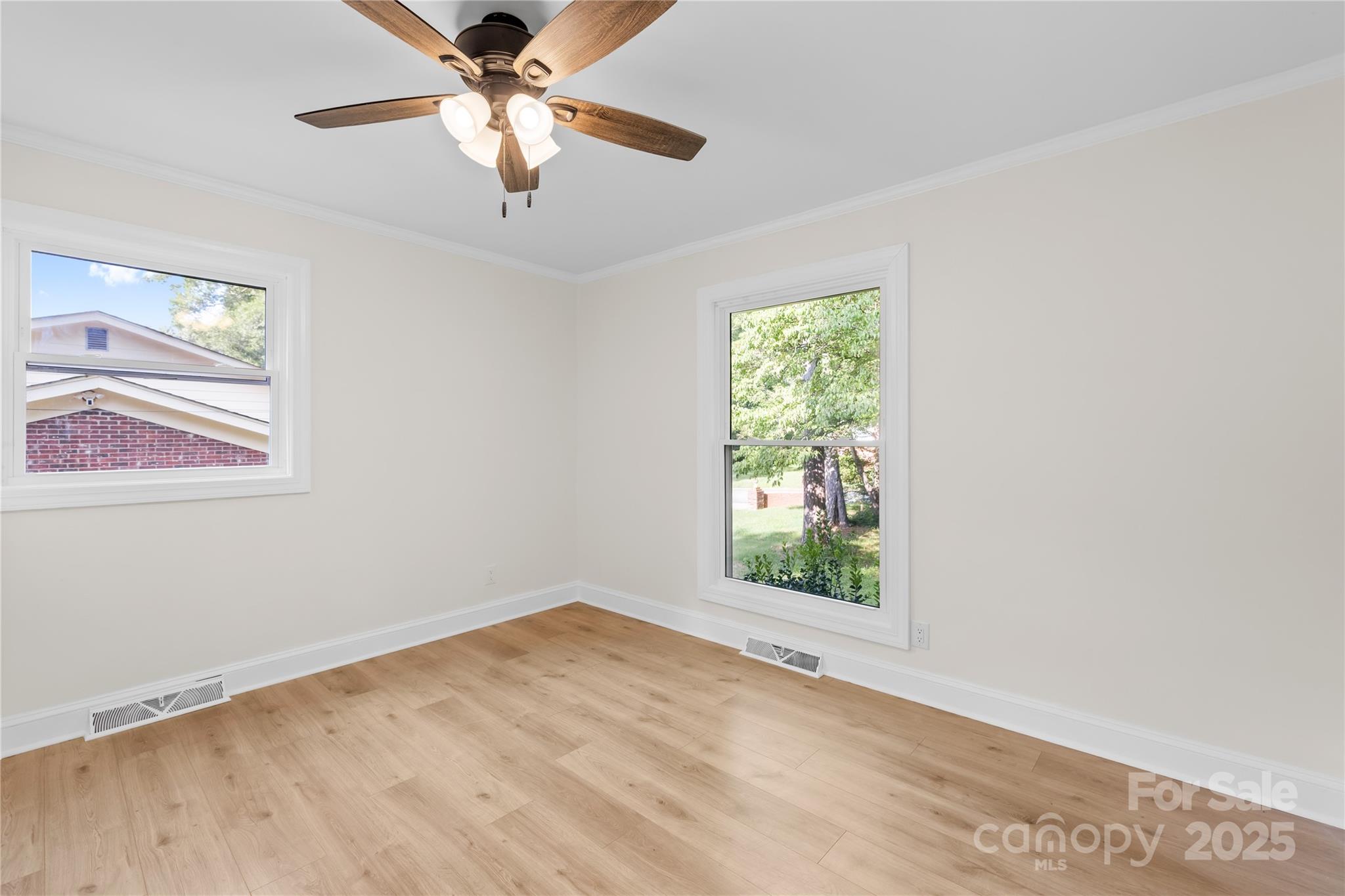 1120 Crestview Avenue Property Photo 14