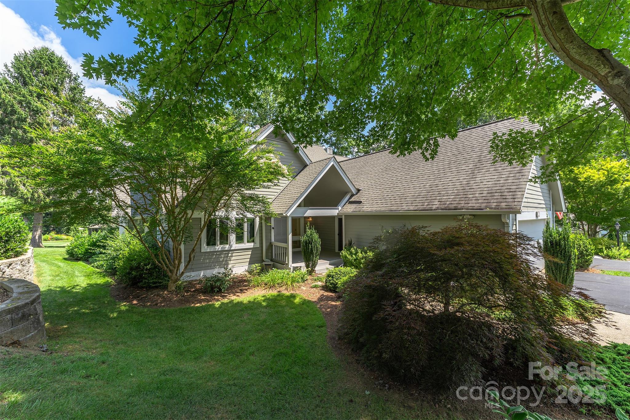 144 Overlook Drive Property Photo 6