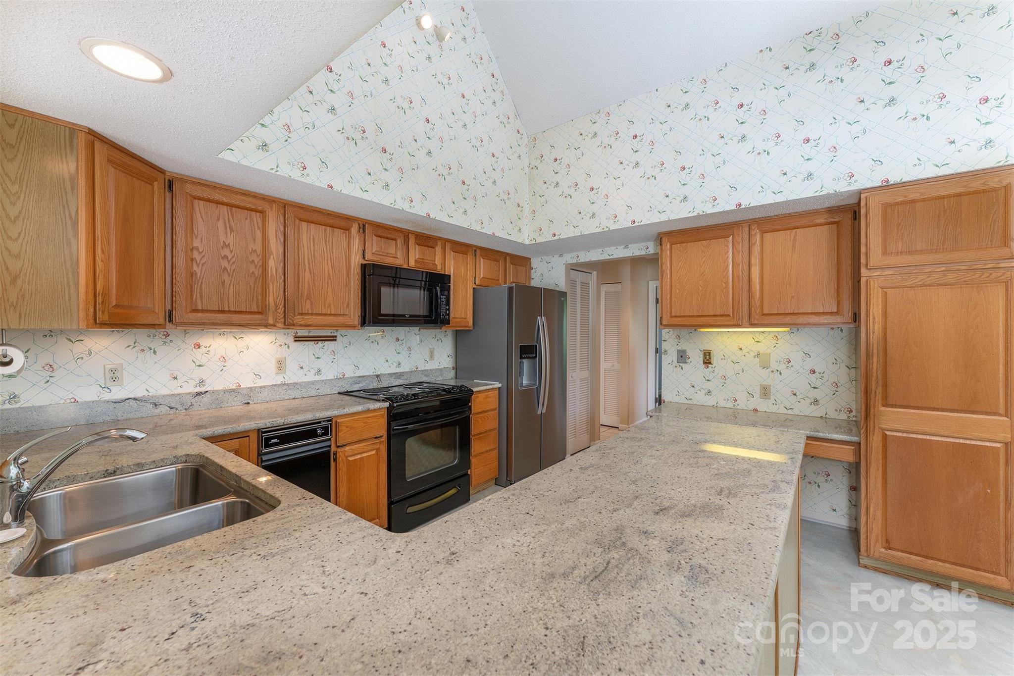 144 Overlook Drive Property Photo 18