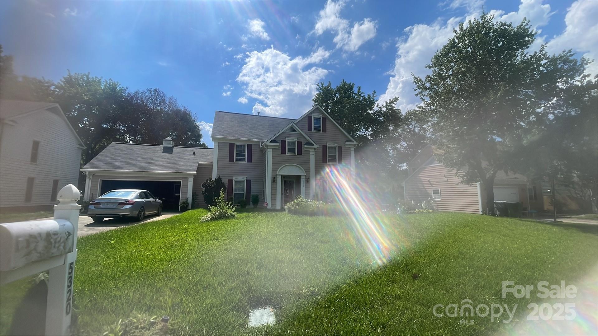 5320 Bellflower Lane Property Photo 1