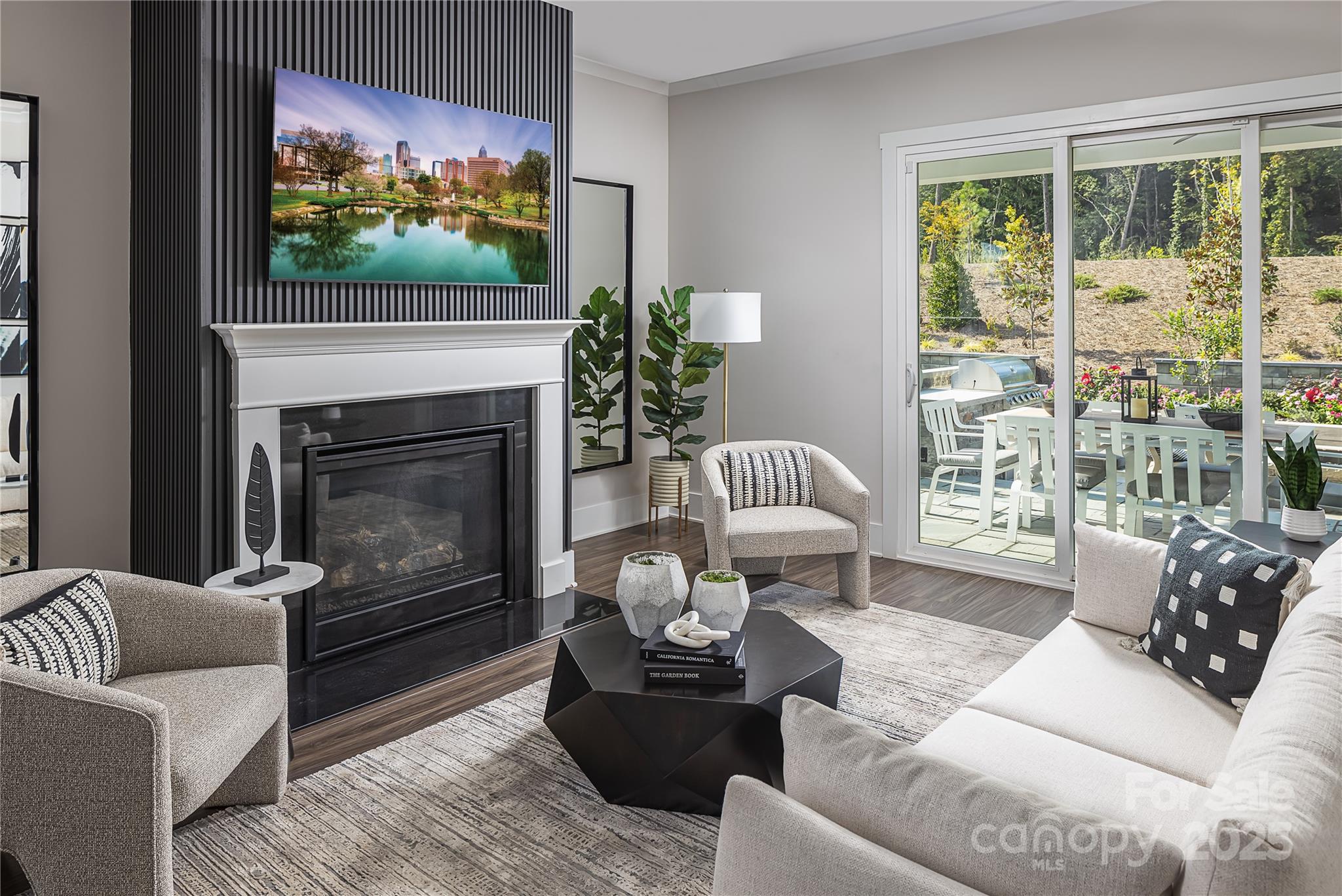 5034 Glenwalk Drive 22 Property Photo 4