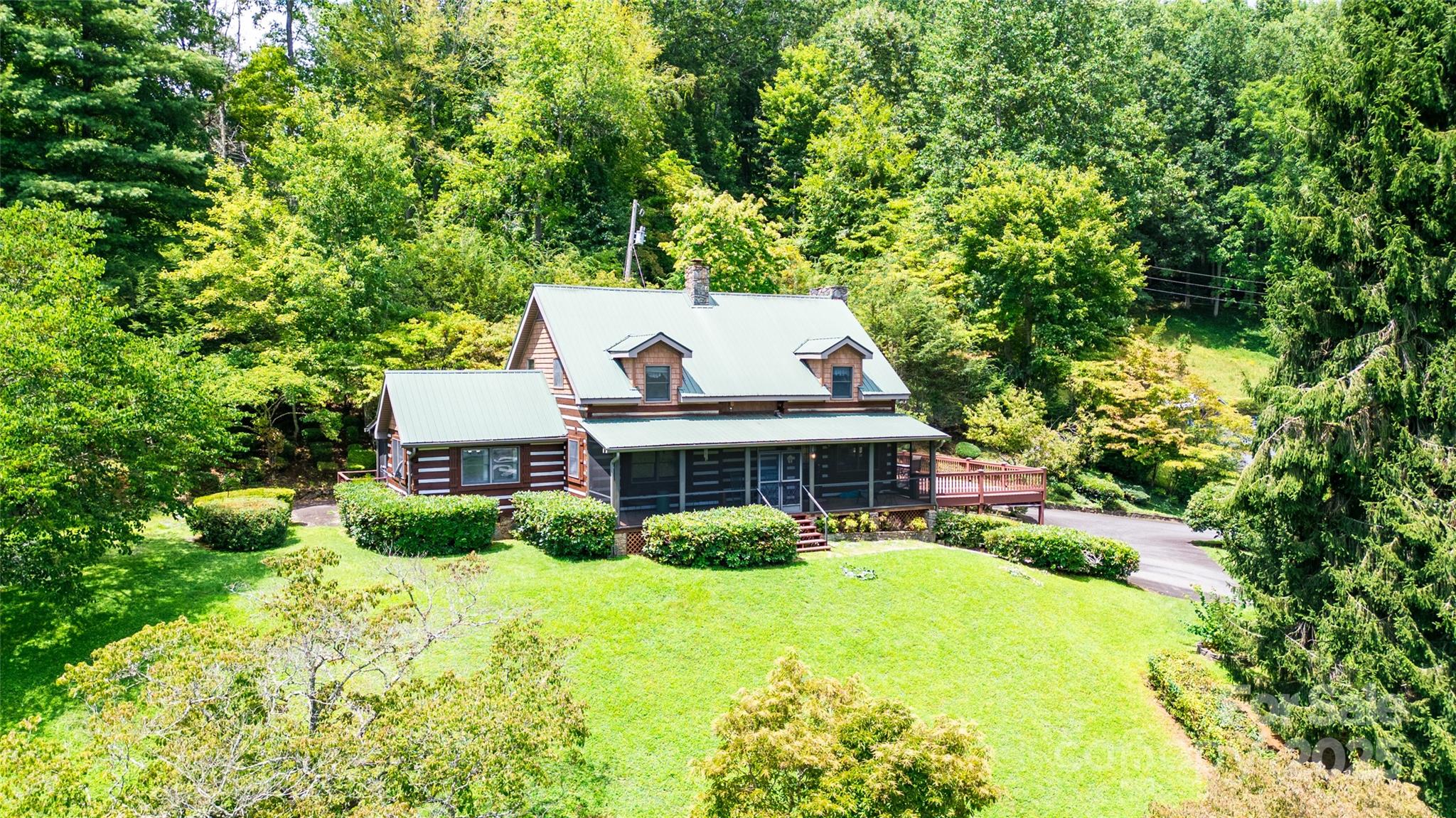 83 Daybreak Ridge Property Photo 1