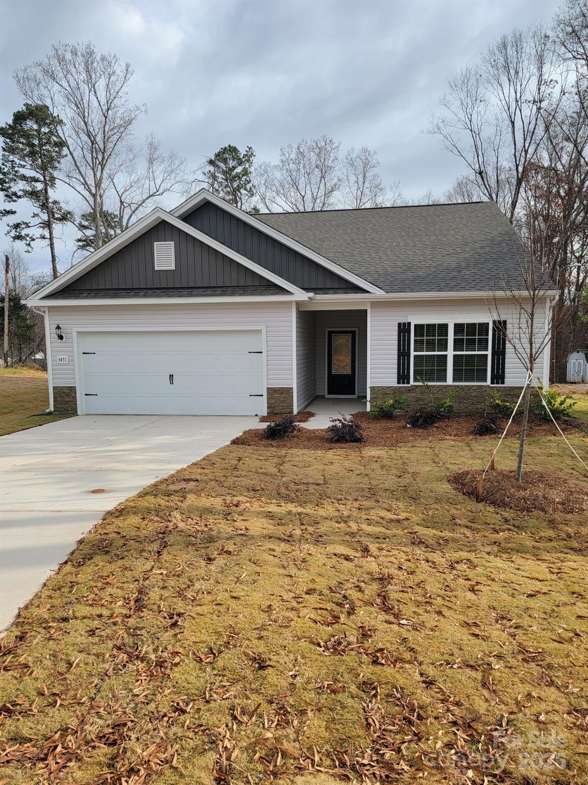 3471 Robindale Drive Property Photo 1