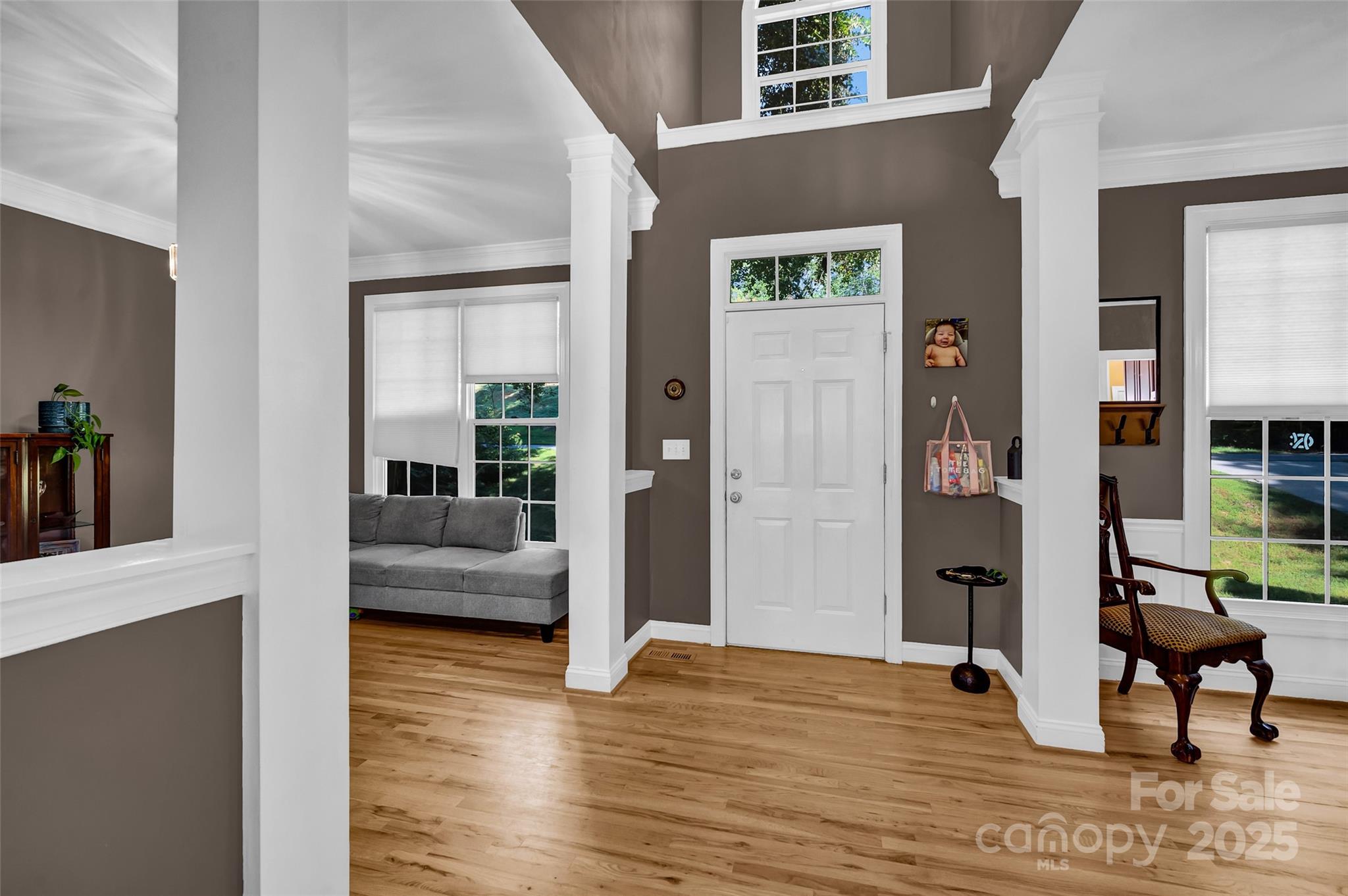 606 Nelly Green Circle Property Photo 3