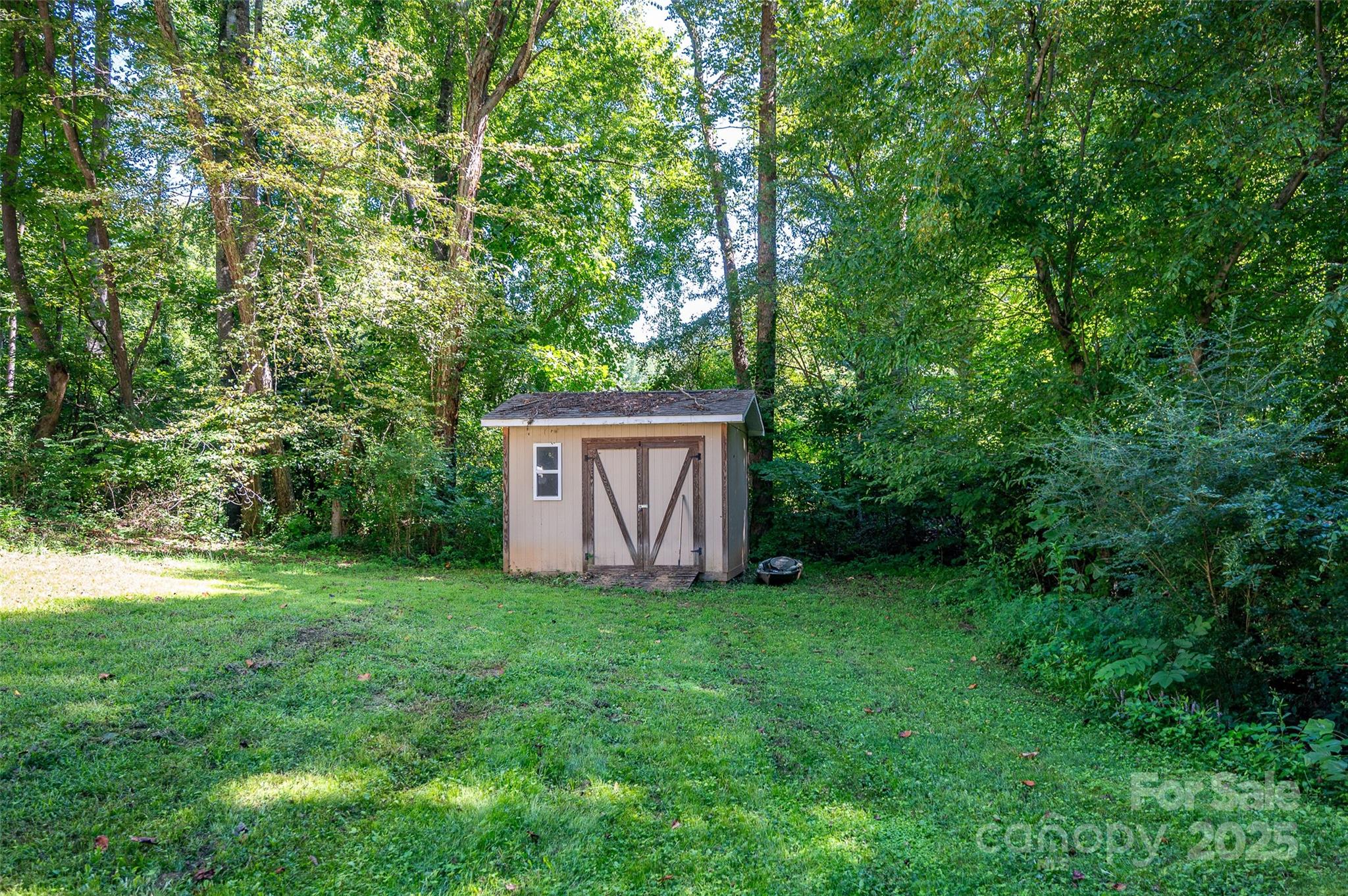 606 Nelly Green Circle Property Photo 20