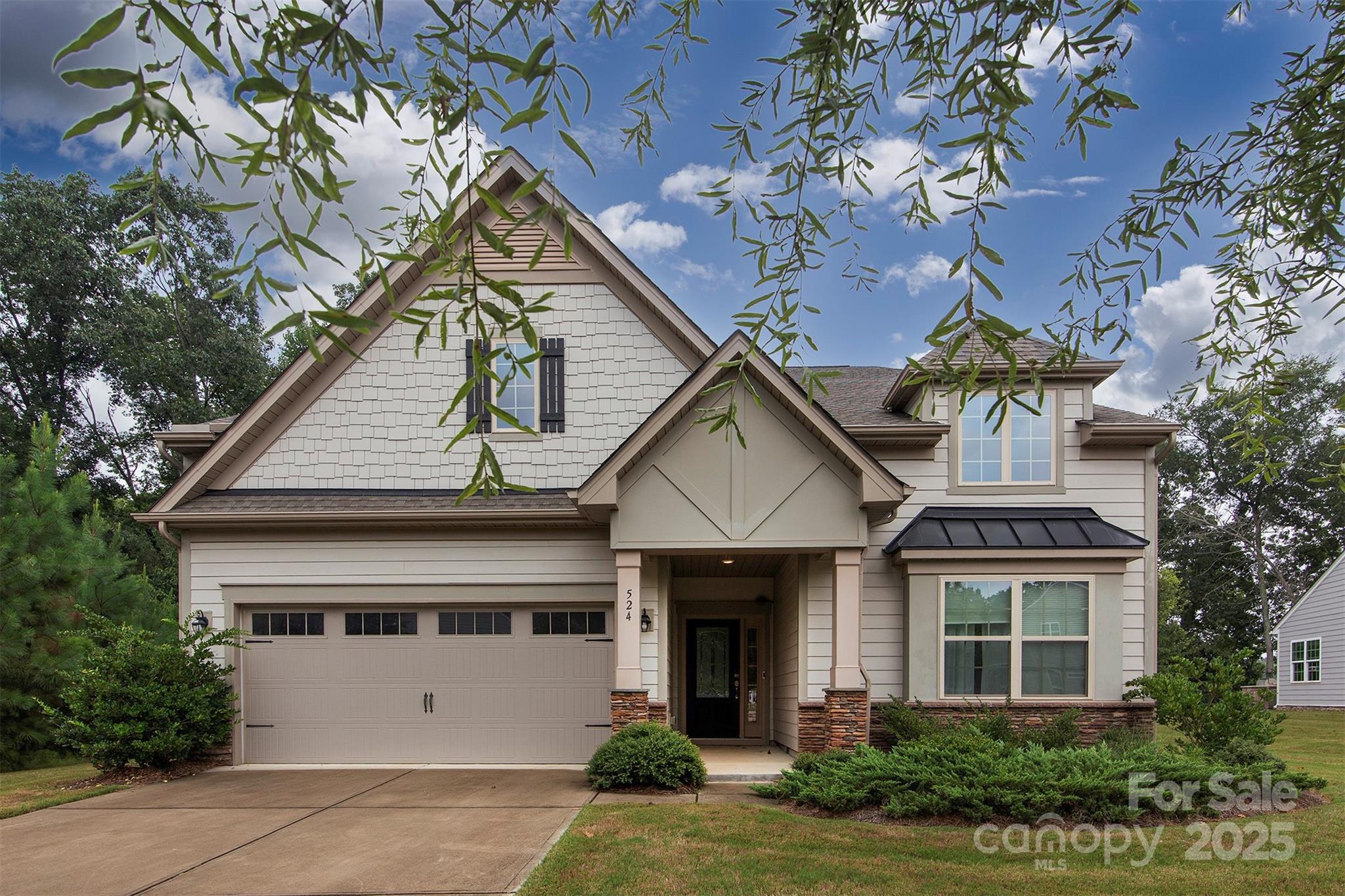 524 Ernst Point Property Photo 1
