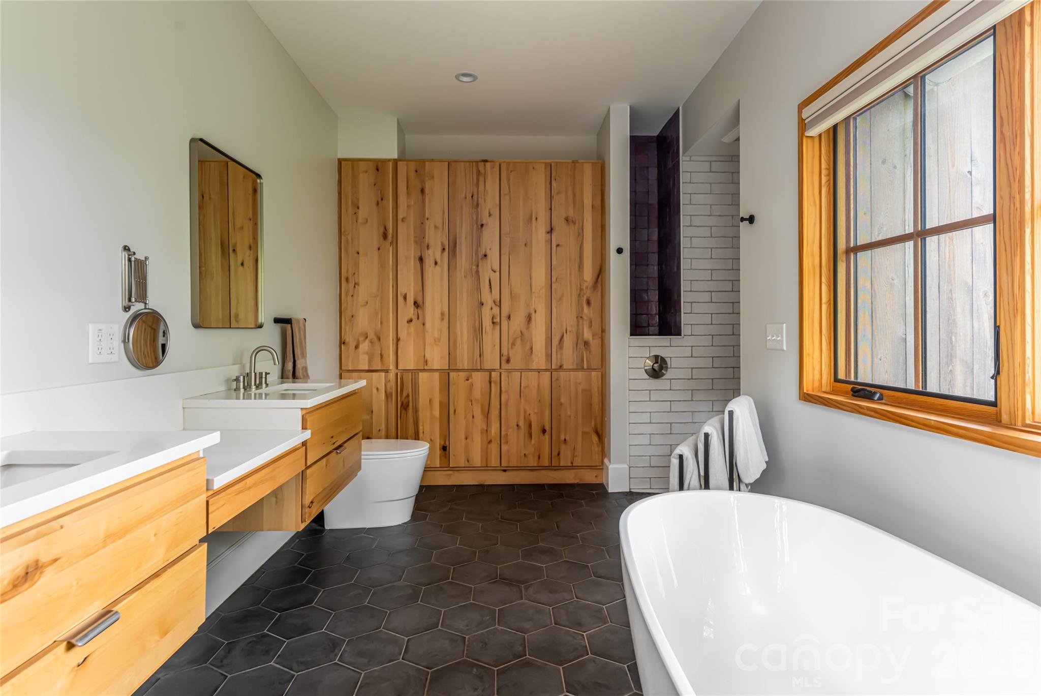 7 Bee Balm Way Property Photo 25