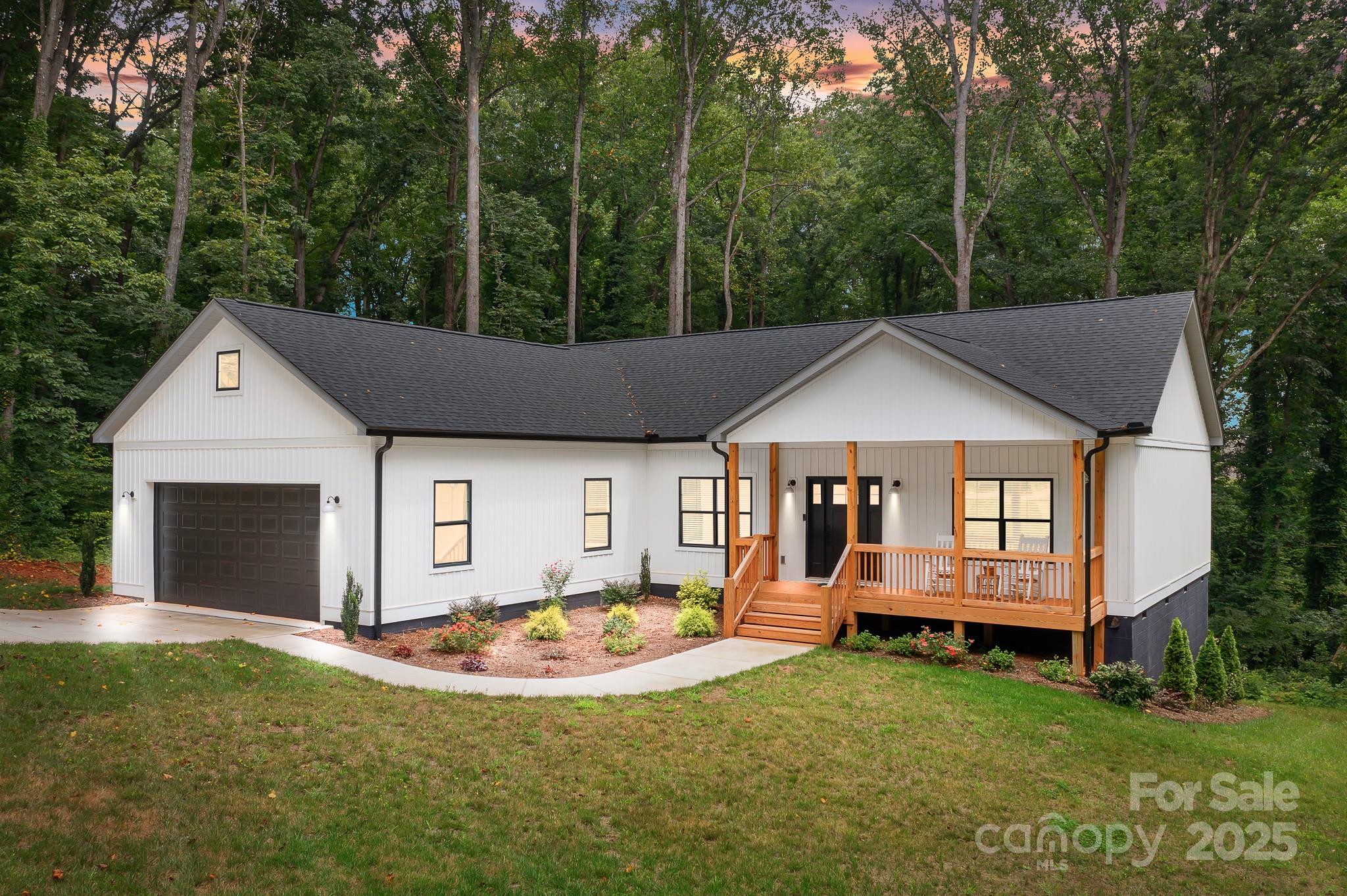 428 Florence Circle 39 Property Photo 3