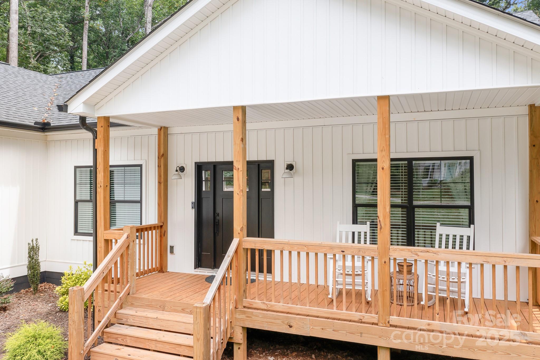 428 Florence Circle 39 Property Photo 8