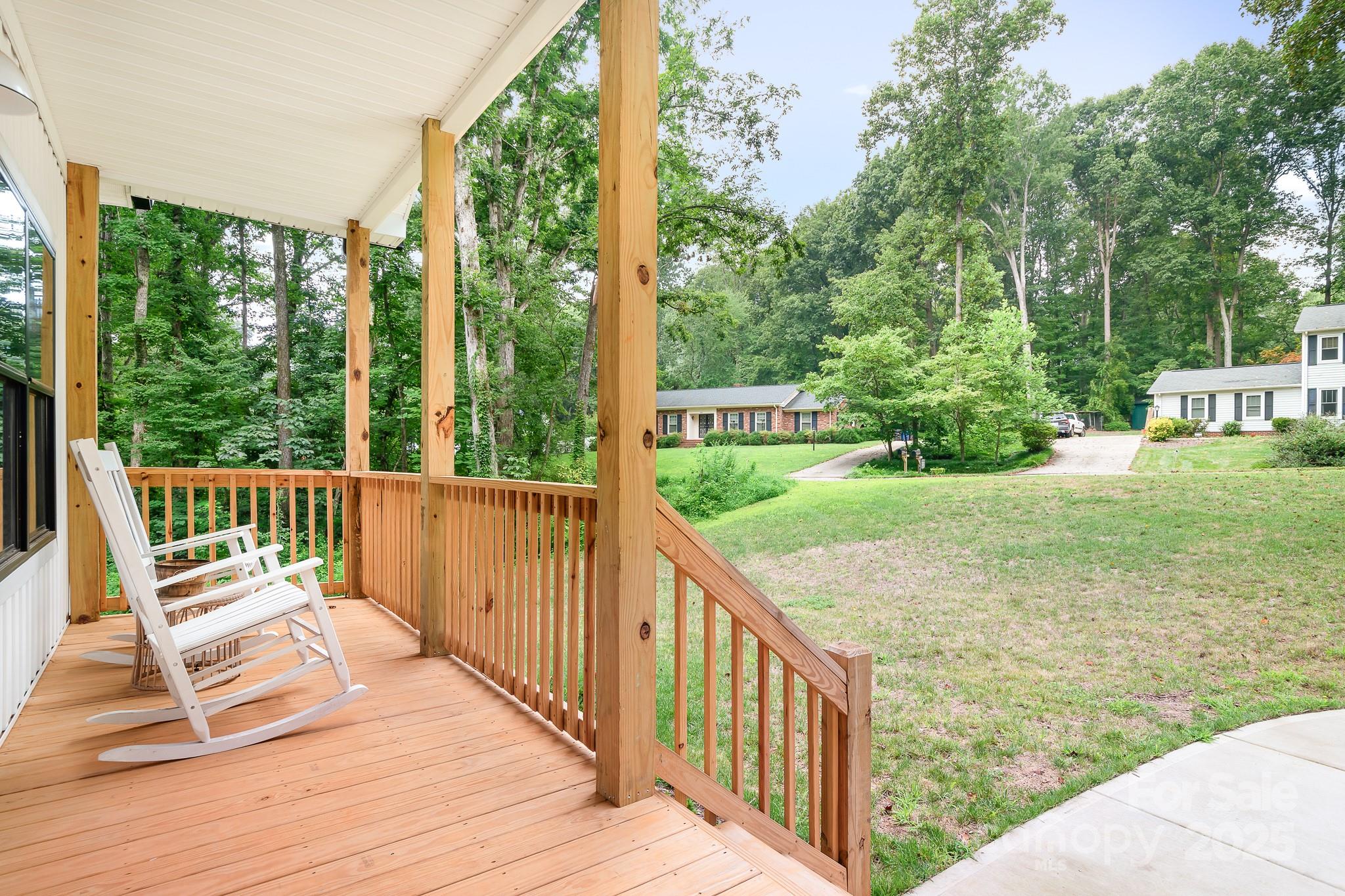 428 Florence Circle 39 Property Photo 9