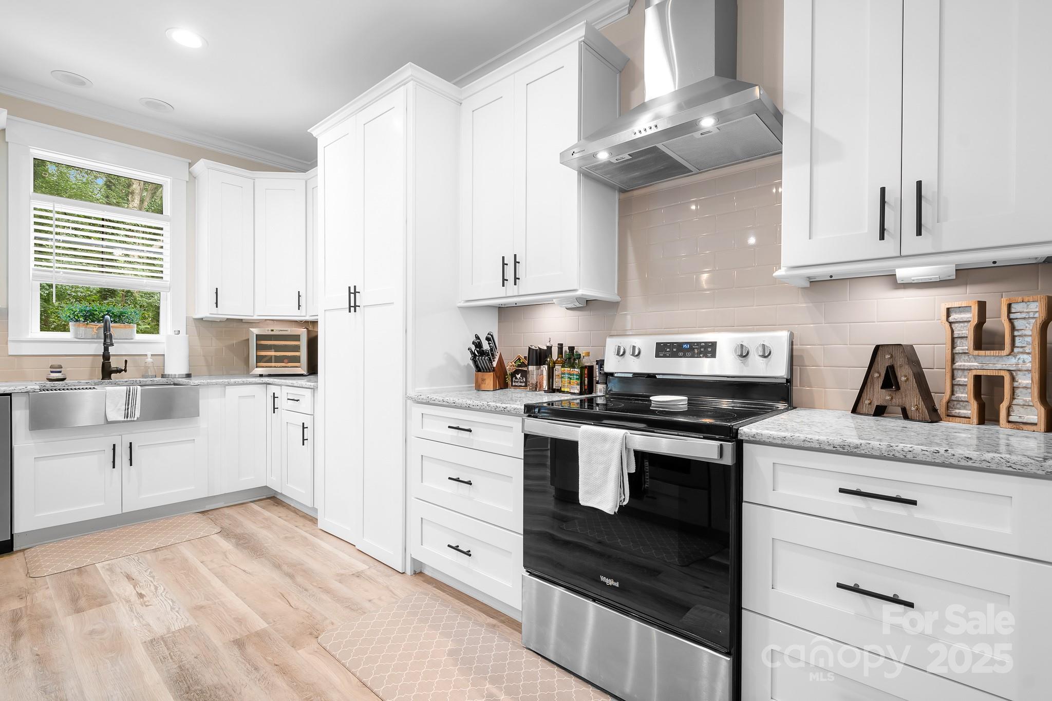 428 Florence Circle 39 Property Photo 17