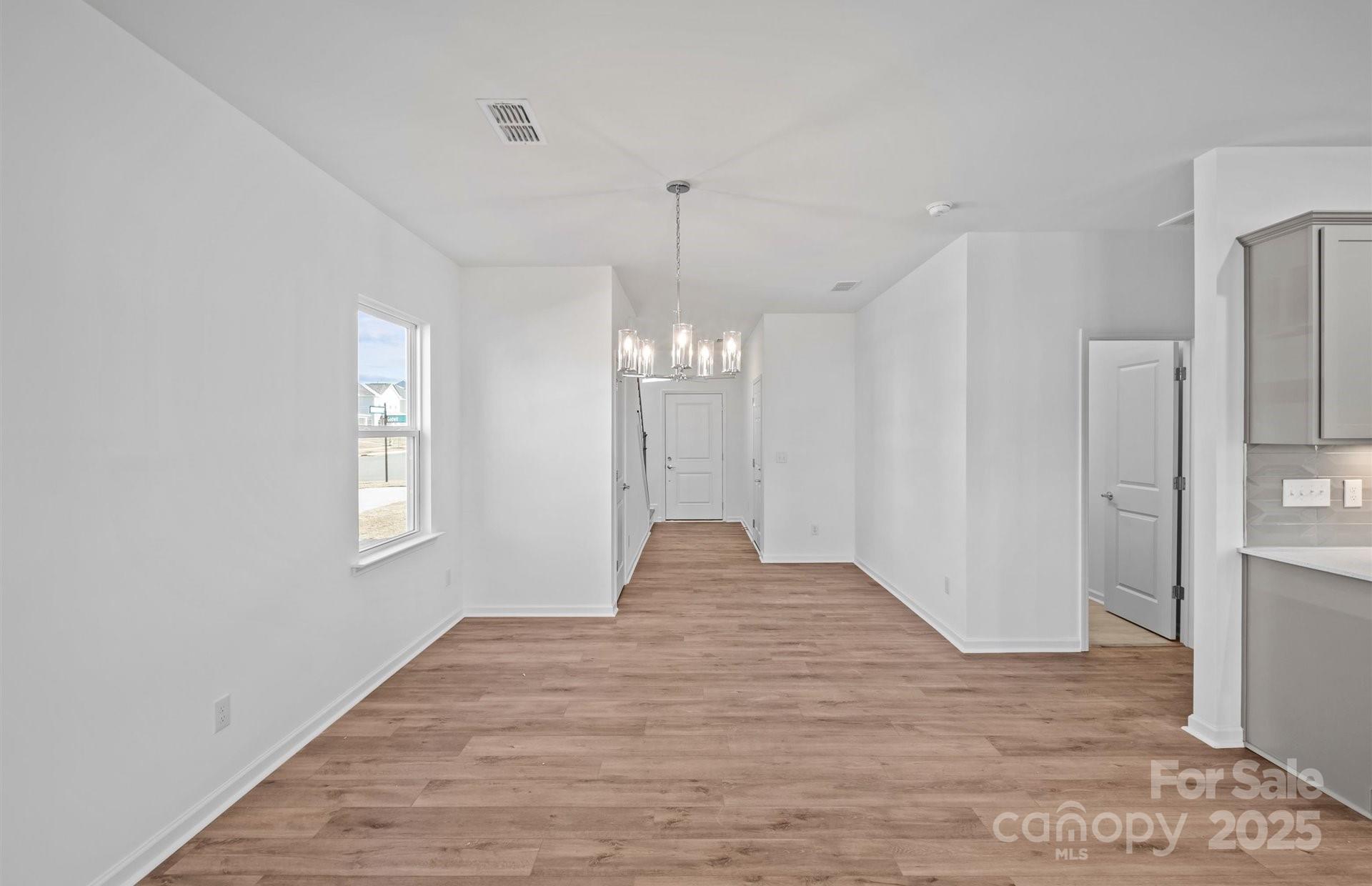 11501 Glasden Road 518 Property Photo 7