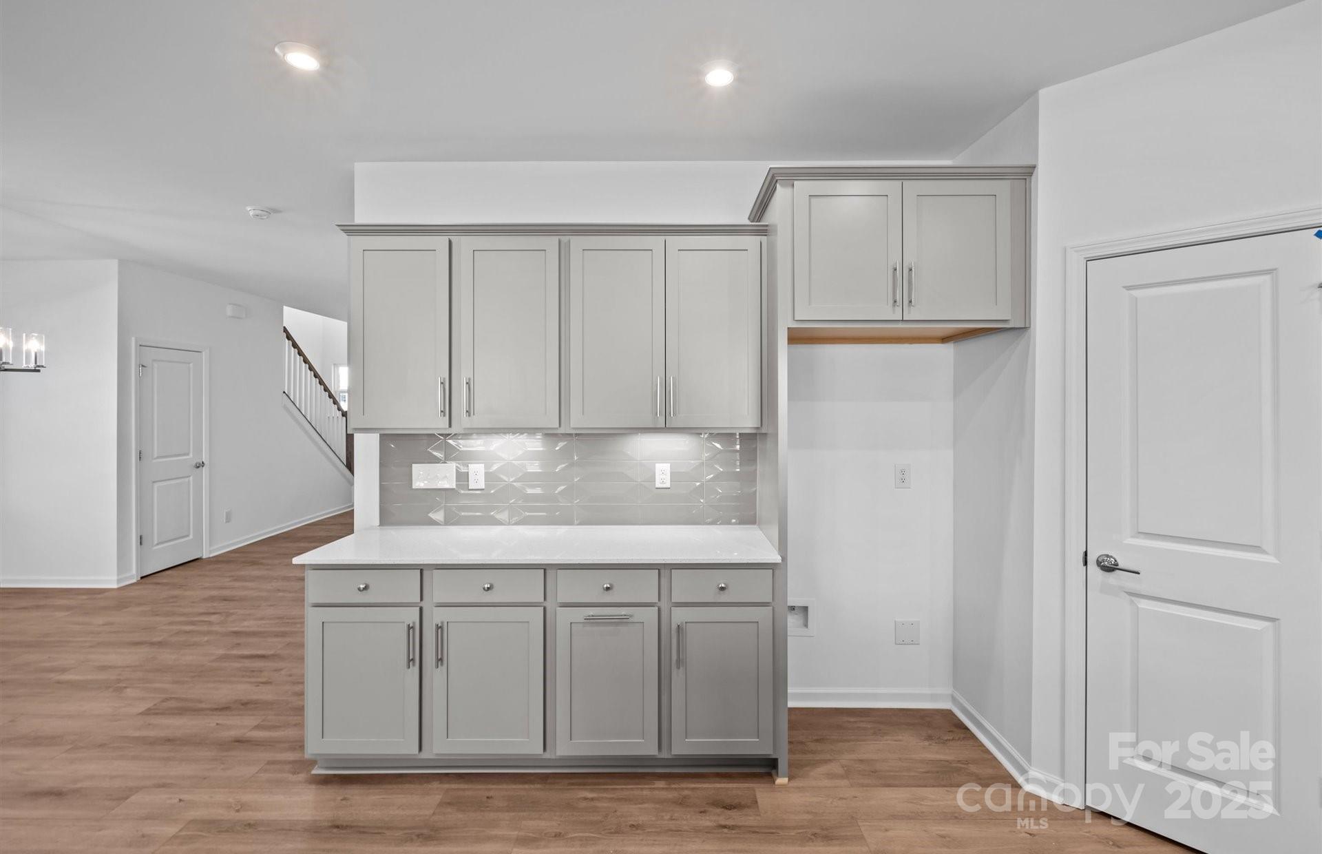 11501 Glasden Road 518 Property Photo 17