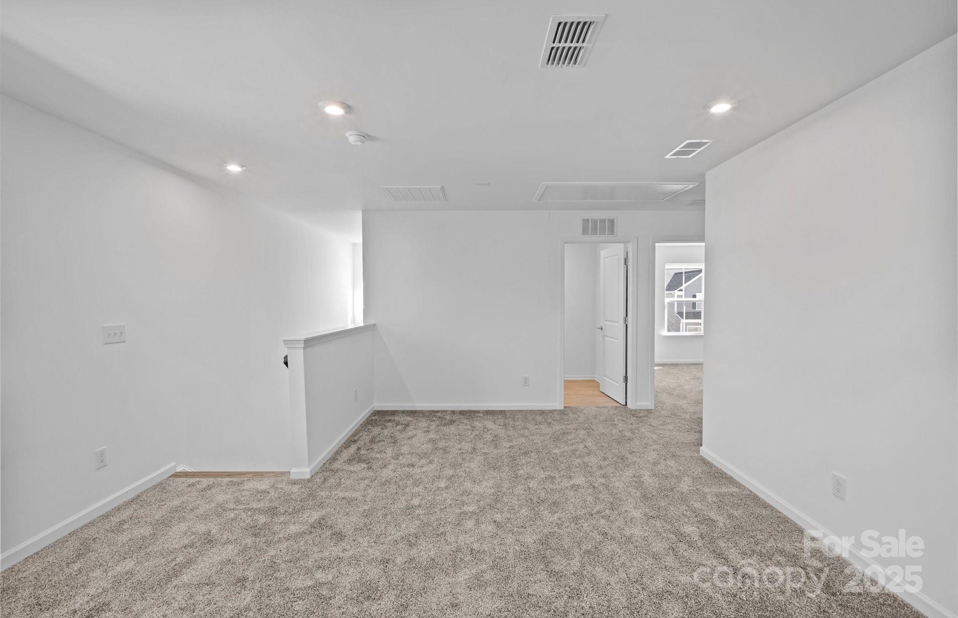 11501 Glasden Road 518 Property Photo 24