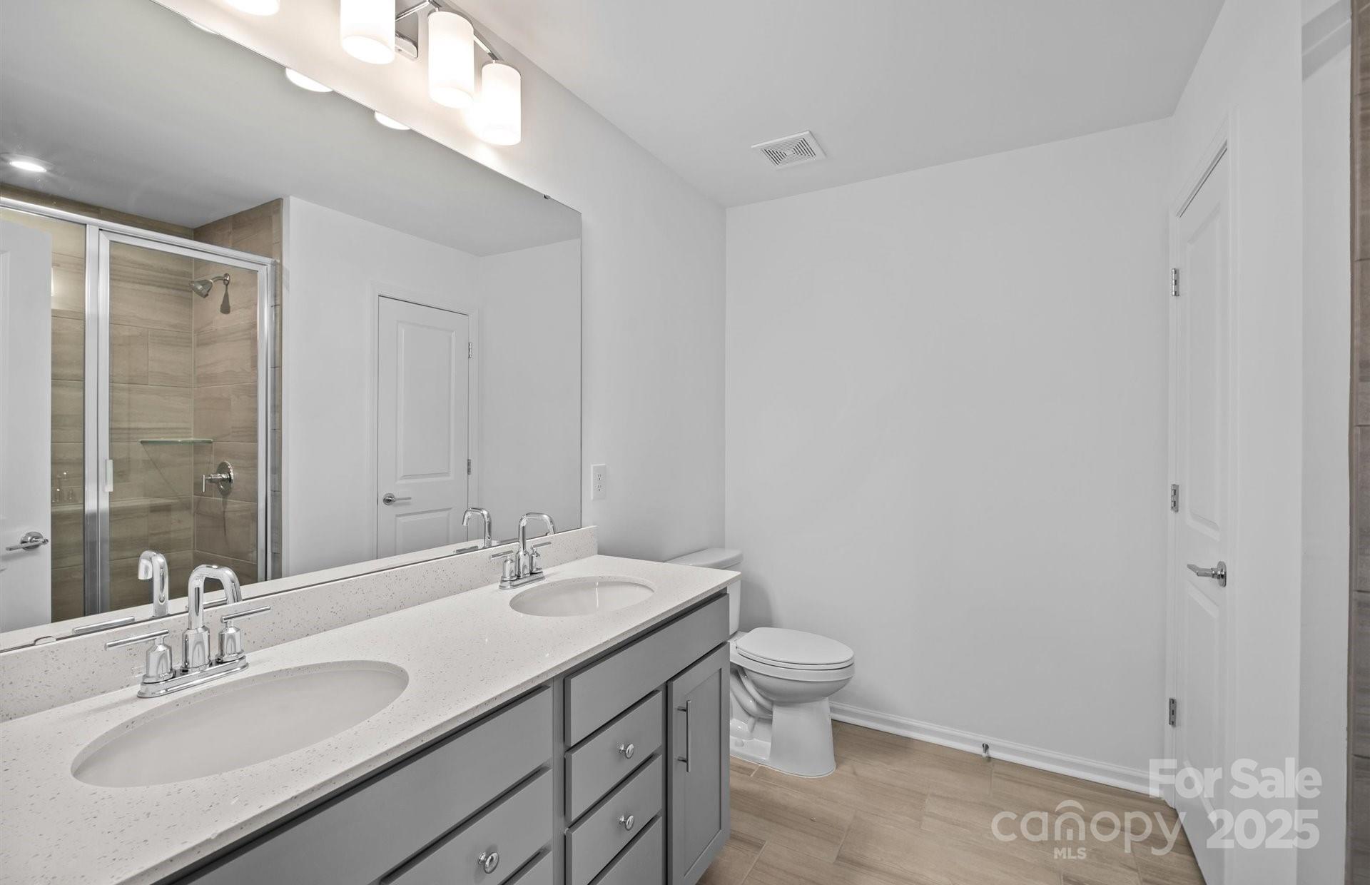 11501 Glasden Road 518 Property Photo 28