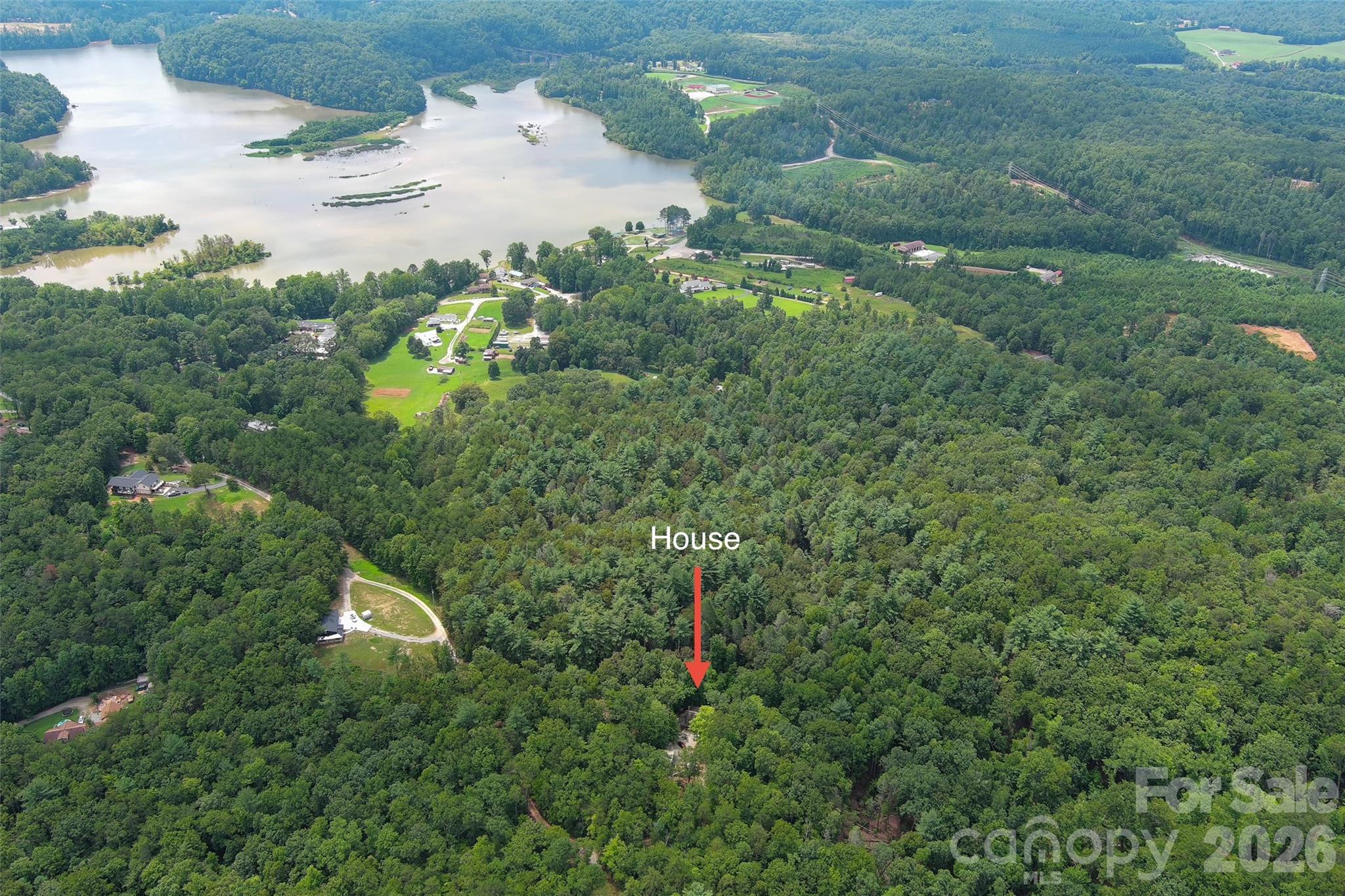 653 Lakeview Drive Property Photo 7