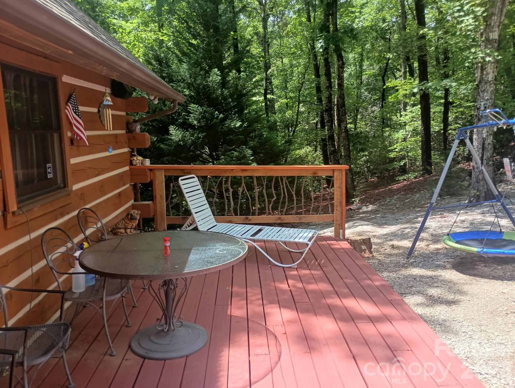653 Lakeview Drive Property Photo 8
