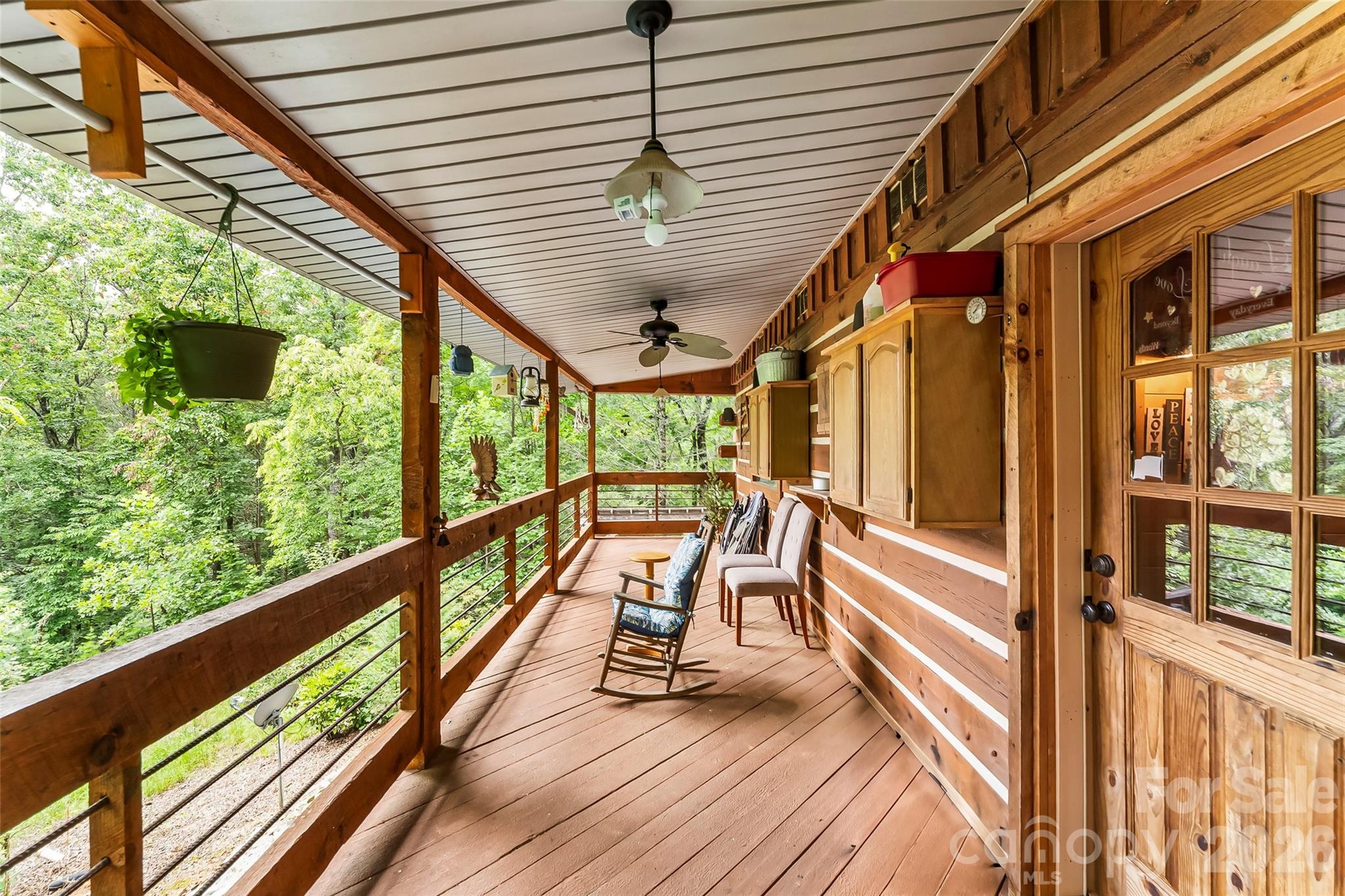 653 Lakeview Drive Property Photo 10