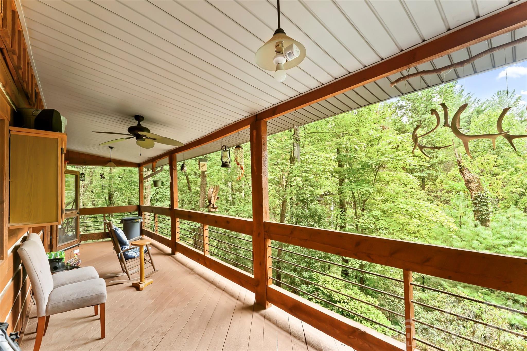 653 Lakeview Drive Property Photo 16