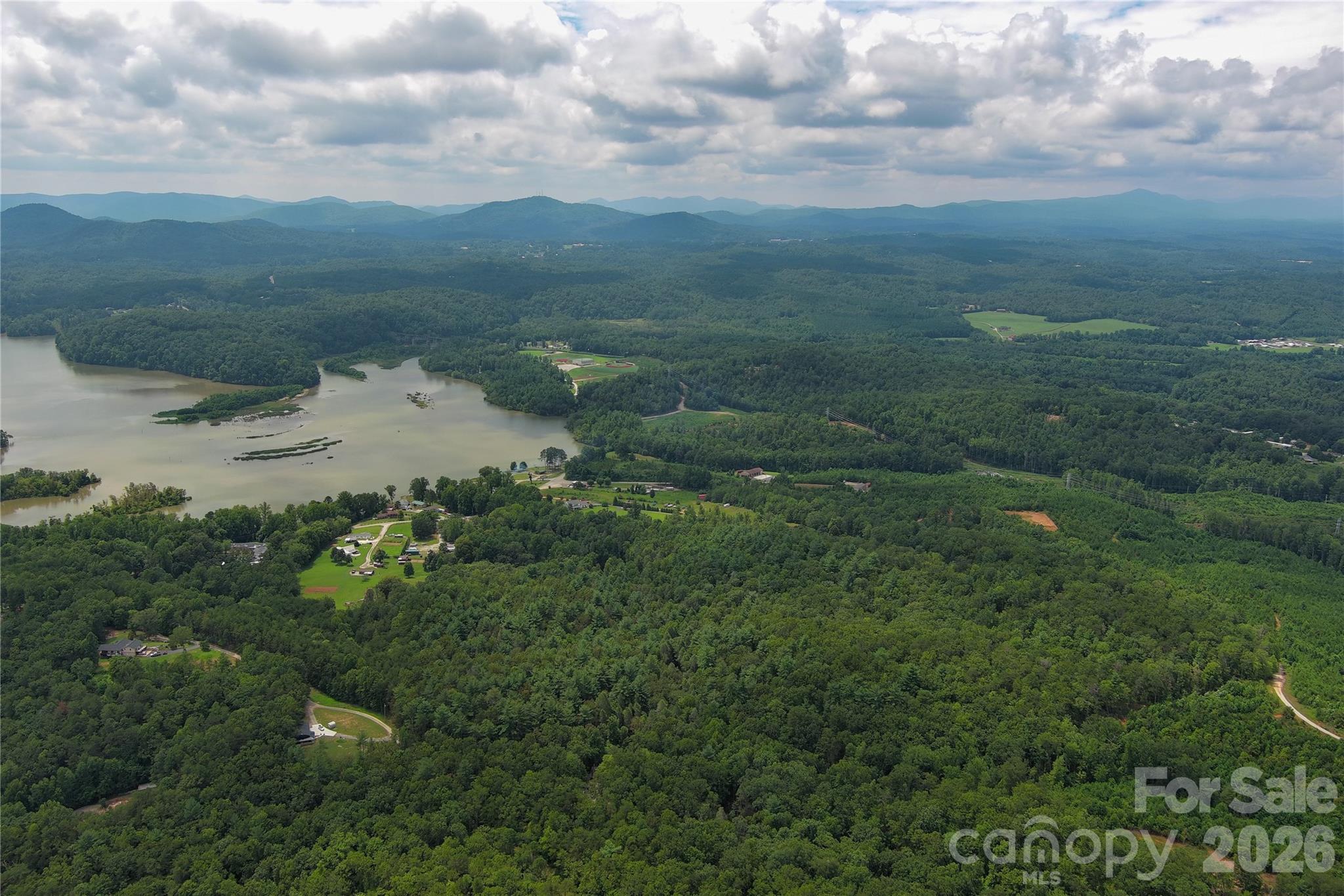 653 Lakeview Drive Property Photo 47