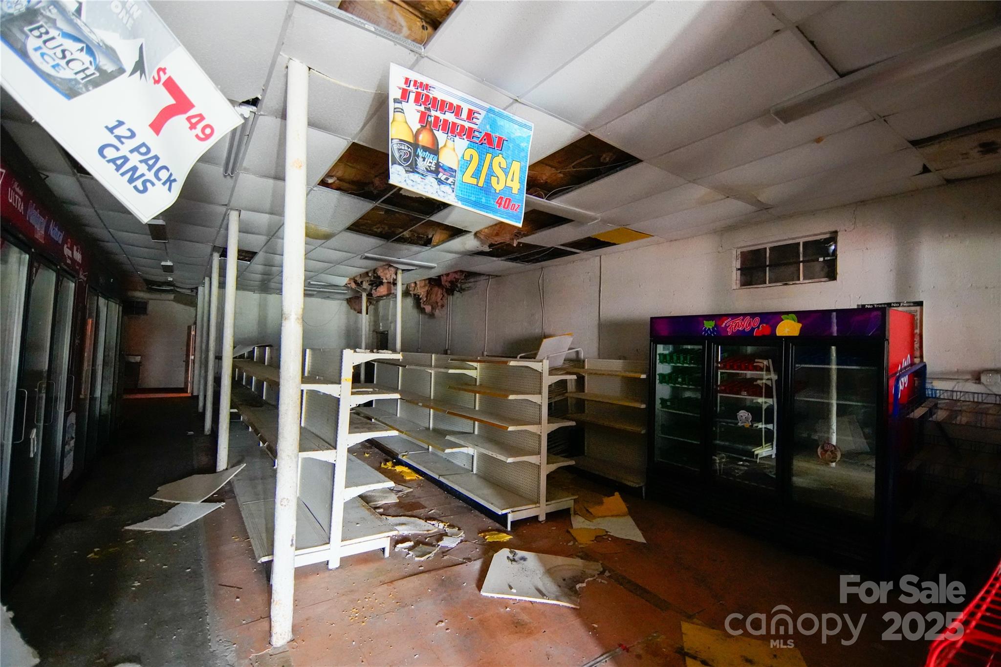608 W Ward Avenue Property Photo 10