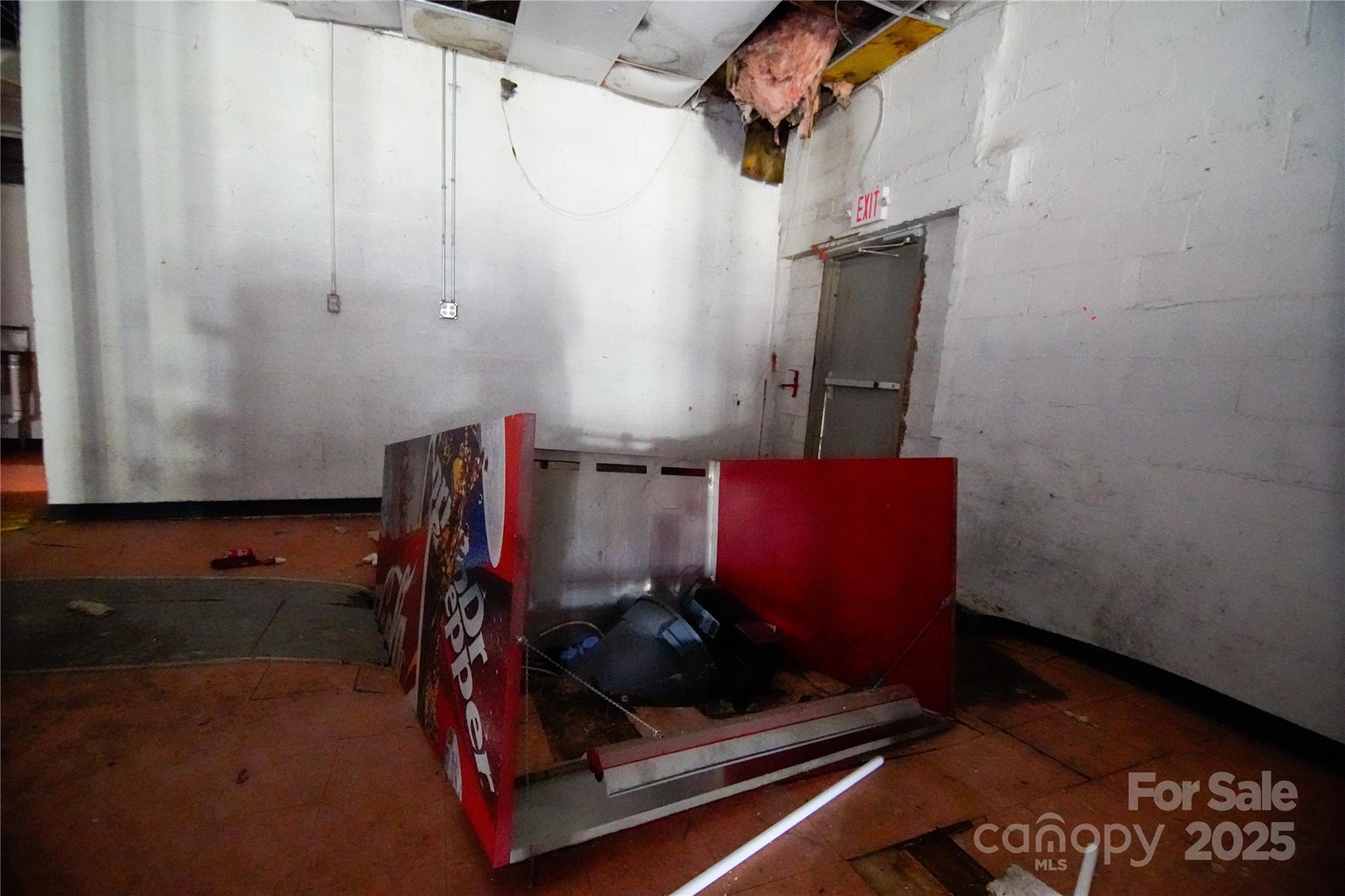 608 W Ward Avenue Property Photo 12