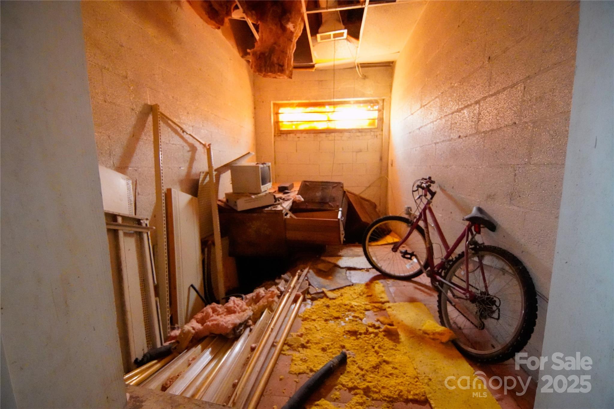 608 W Ward Avenue Property Photo 15