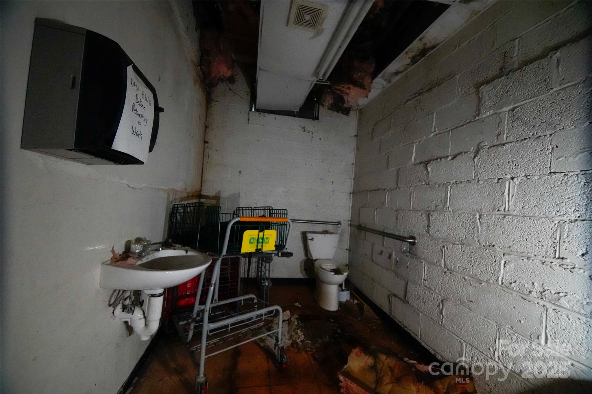 608 W Ward Avenue Property Photo 21