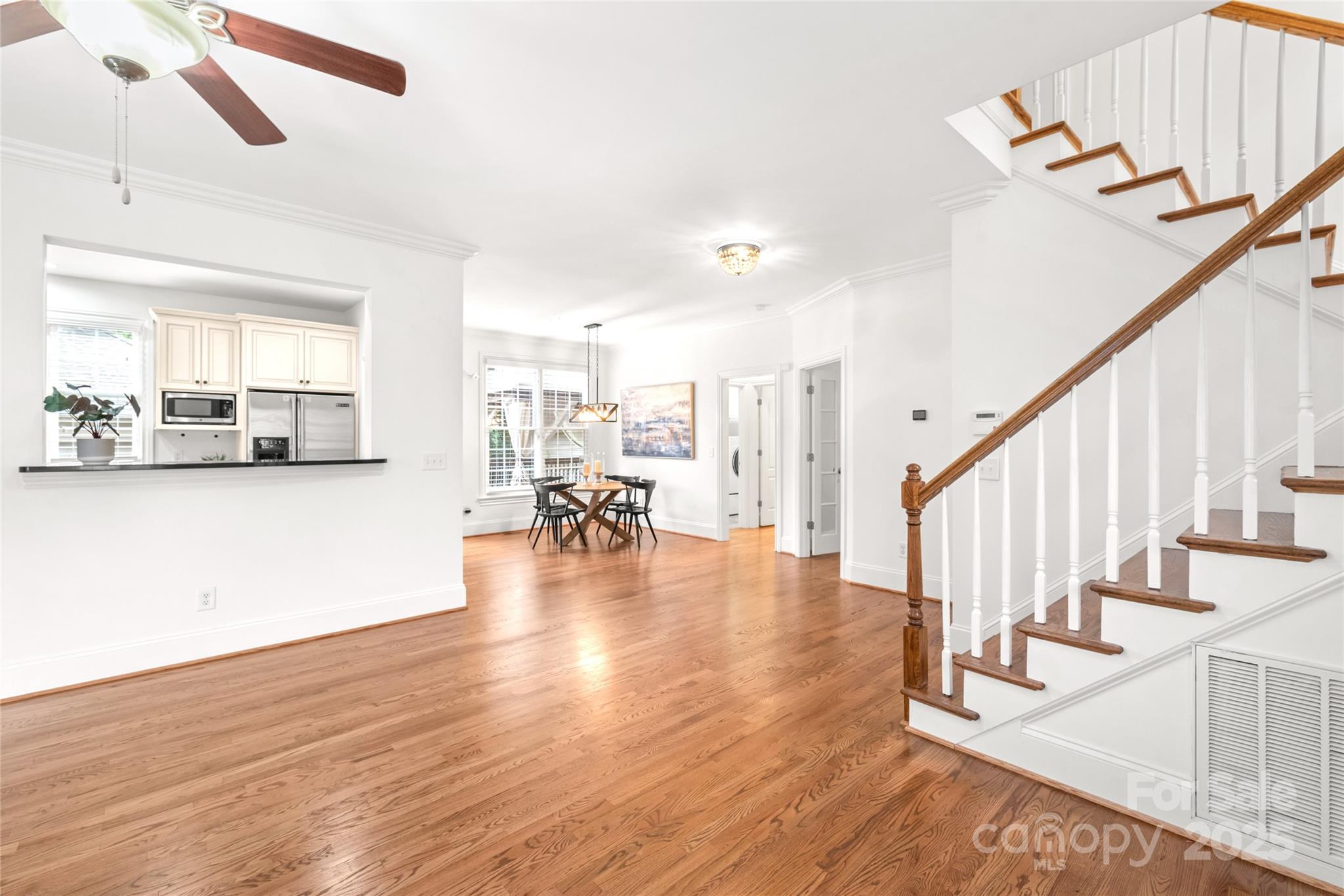 915 Millbrook Road Property Photo 10