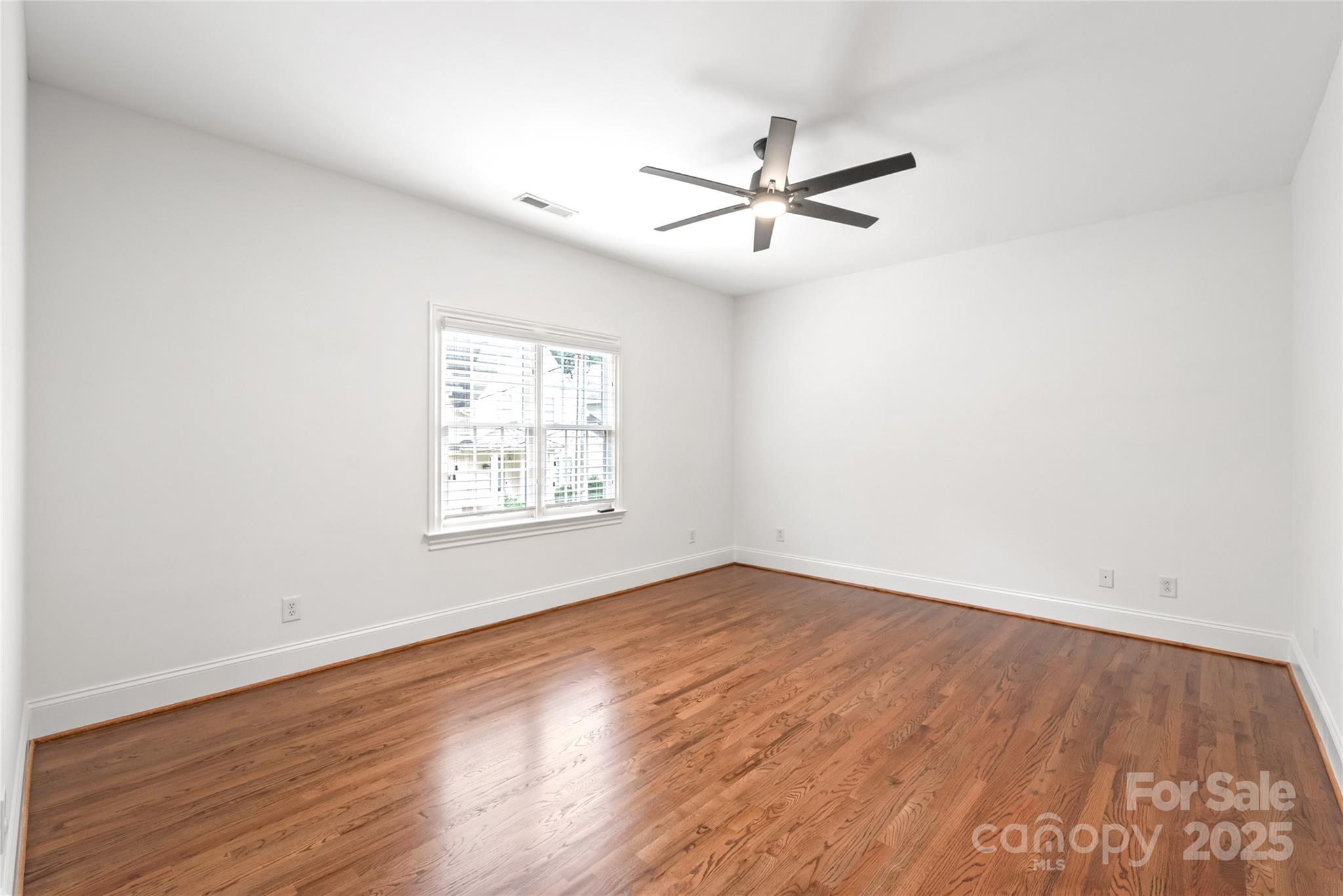 915 Millbrook Road Property Photo 23