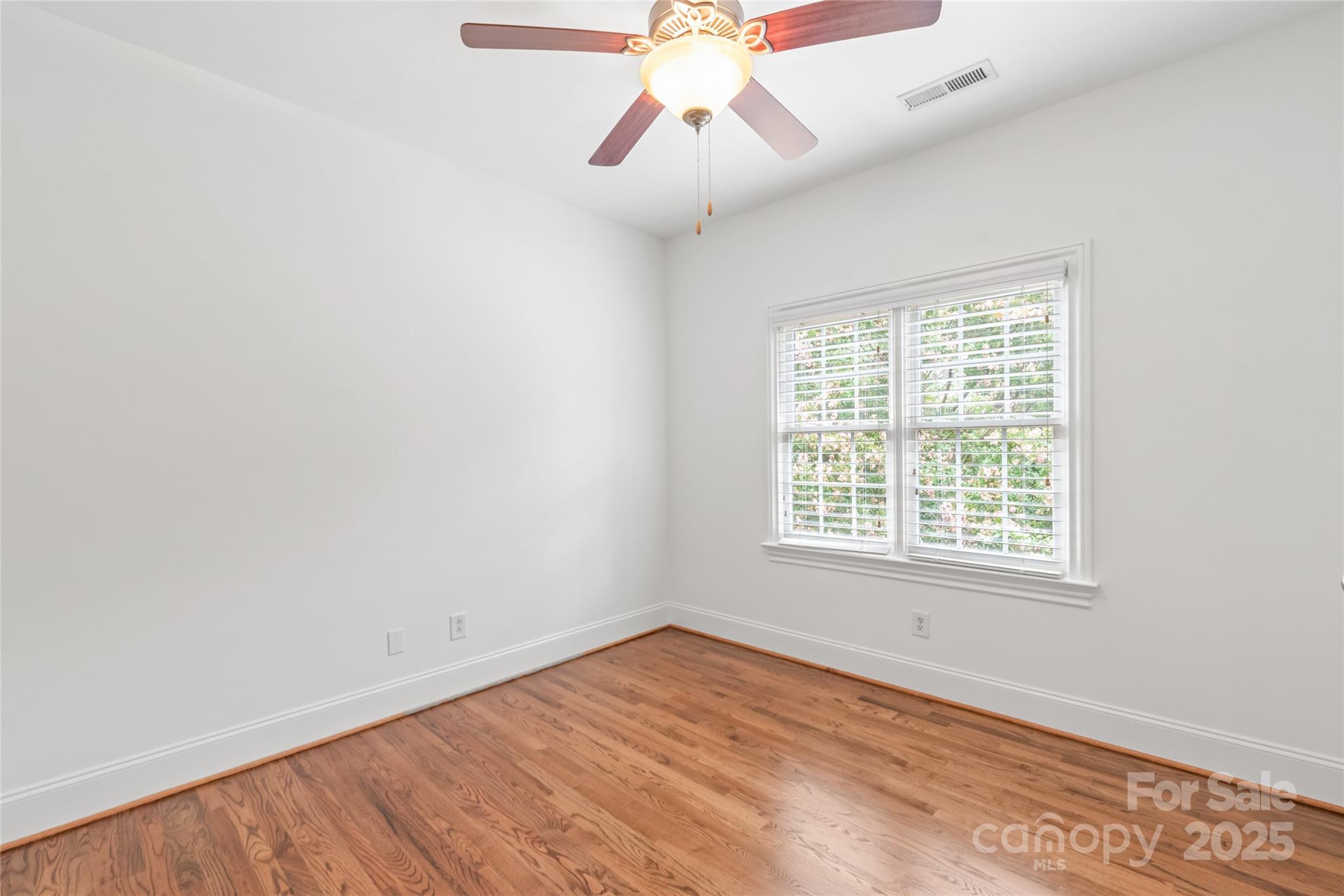 915 Millbrook Road Property Photo 34