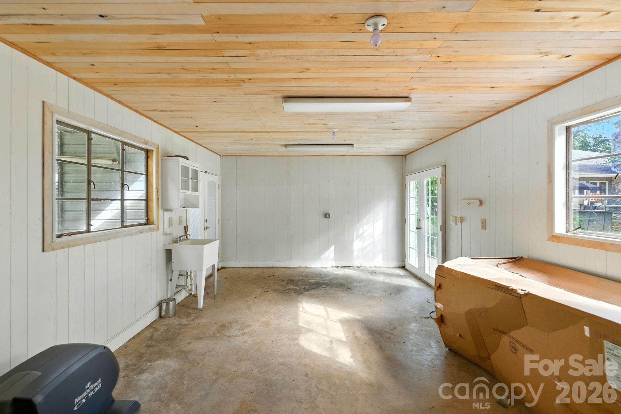 7741 Brevard Road Property Photo 45