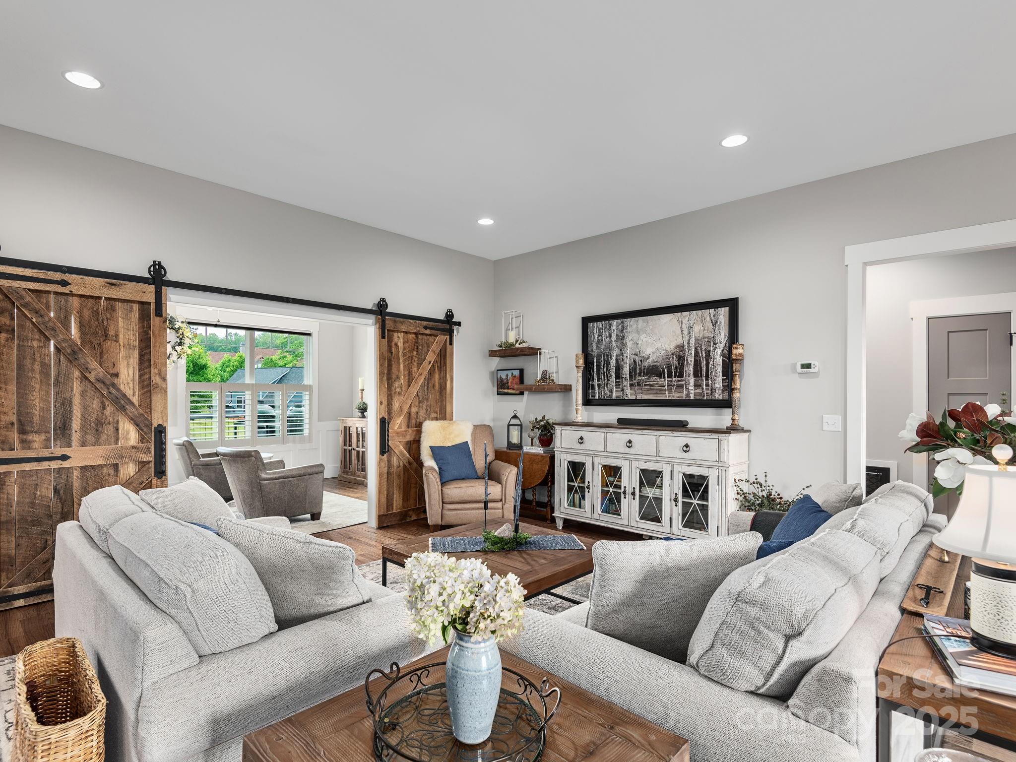 11 Gracie Lane Property Photo 9