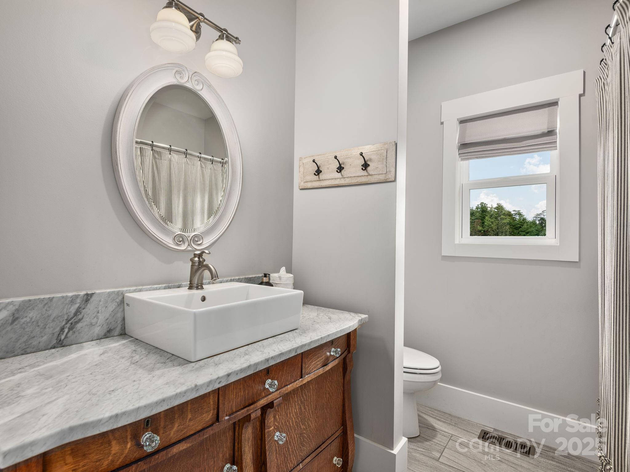 11 Gracie Lane Property Photo 23