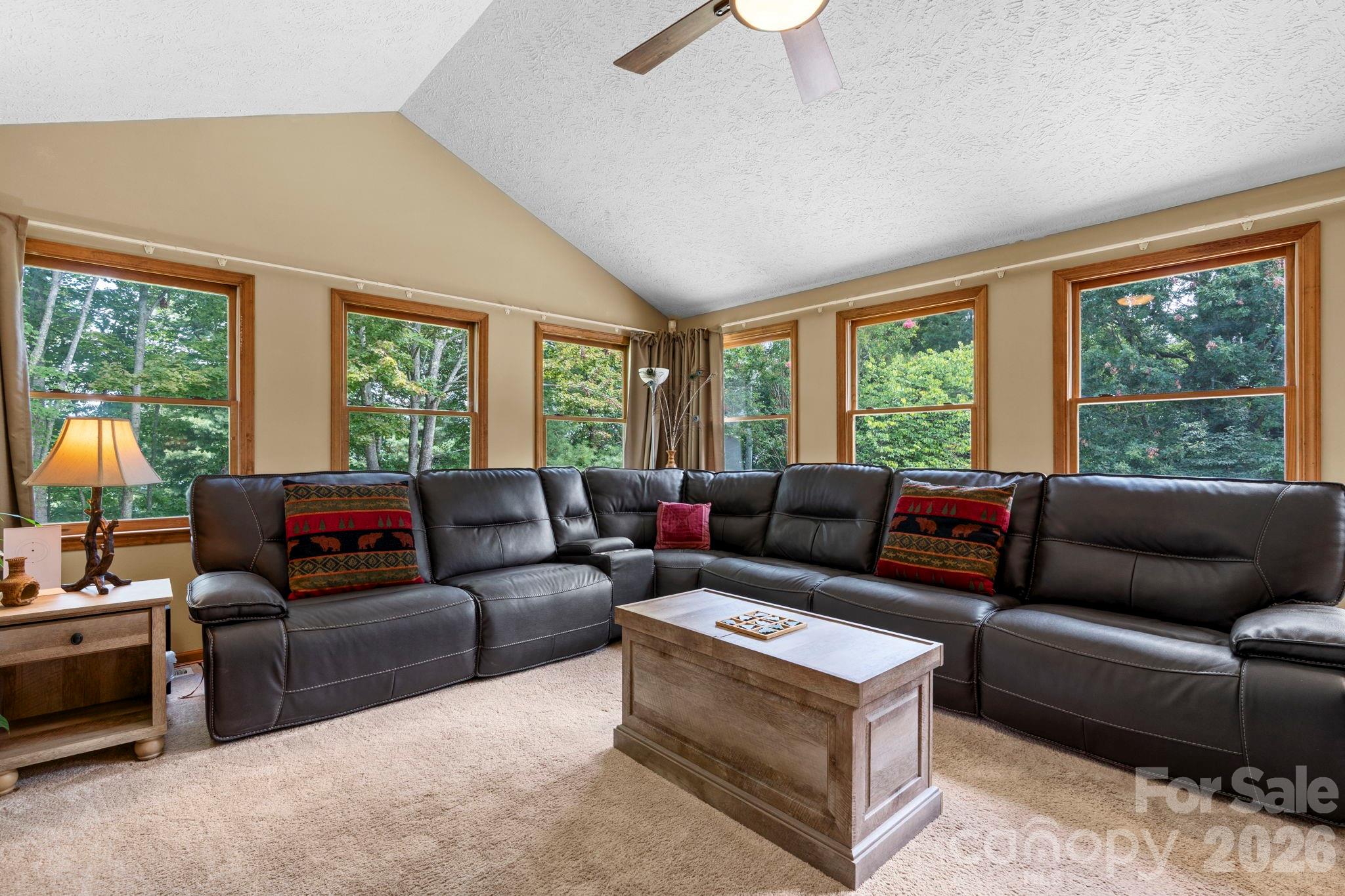 4415 Laurel Ridge Drive Property Photo 14
