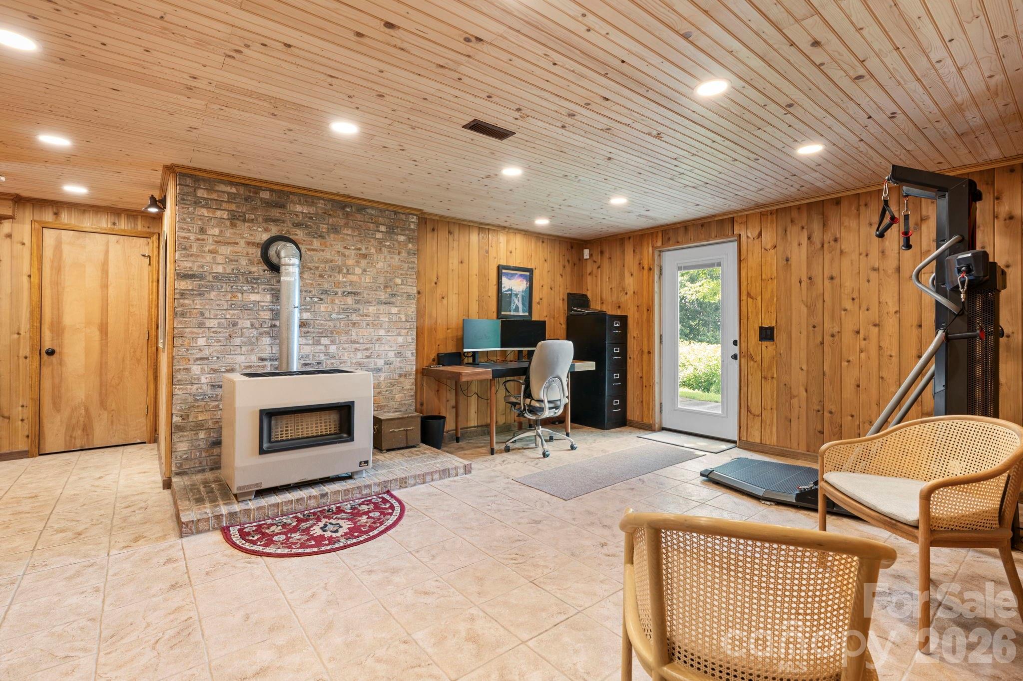 4415 Laurel Ridge Drive Property Photo 26