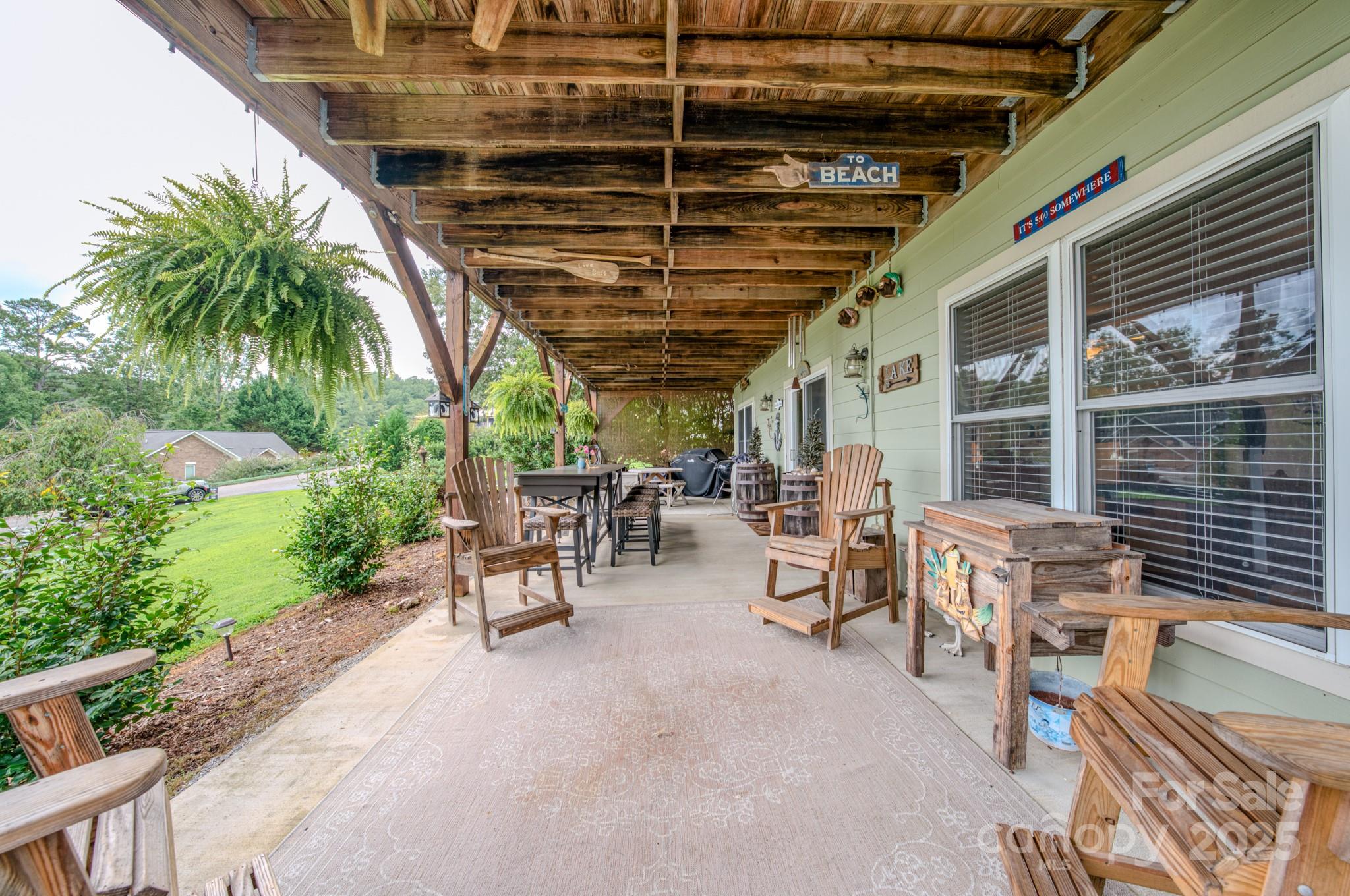101 Lake Club Lane 8 Property Photo 13