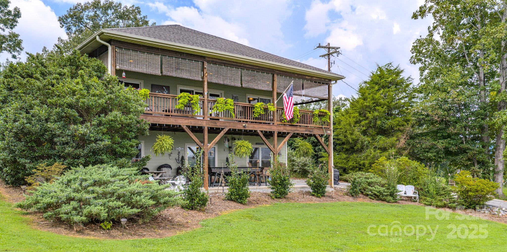 101 Lake Club Lane 8 Property Photo 37