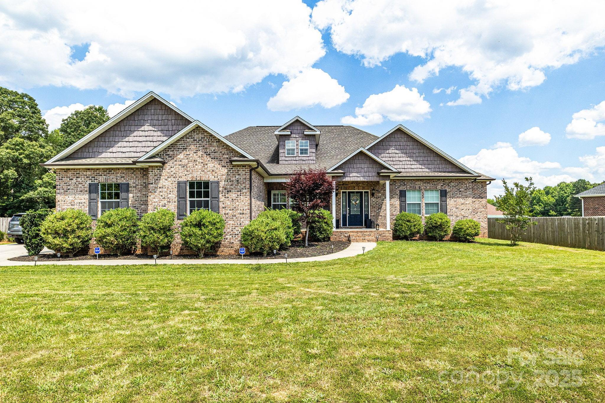 2340 Fay Jones Road Property Photo 1