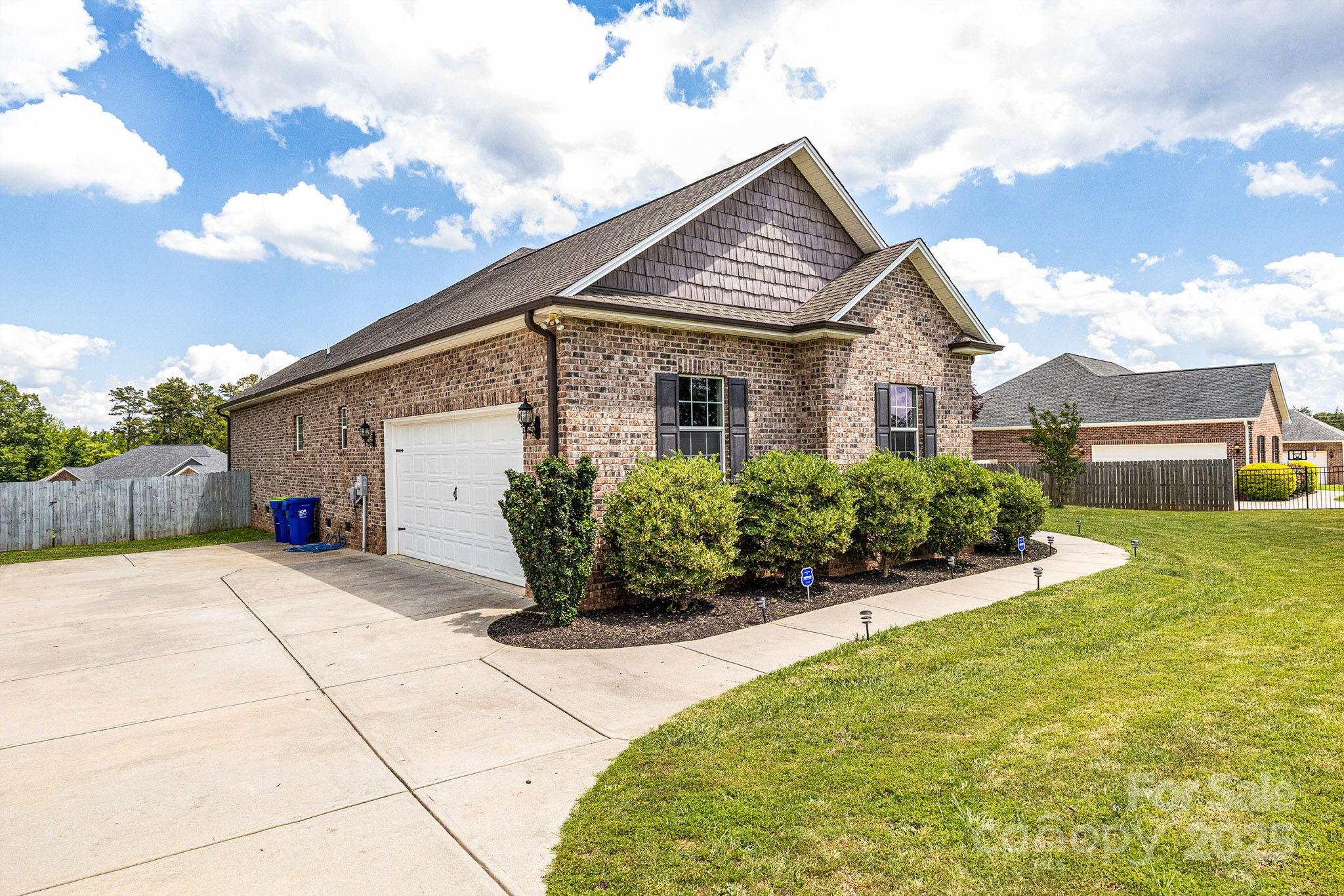 2340 Fay Jones Road Property Photo 4