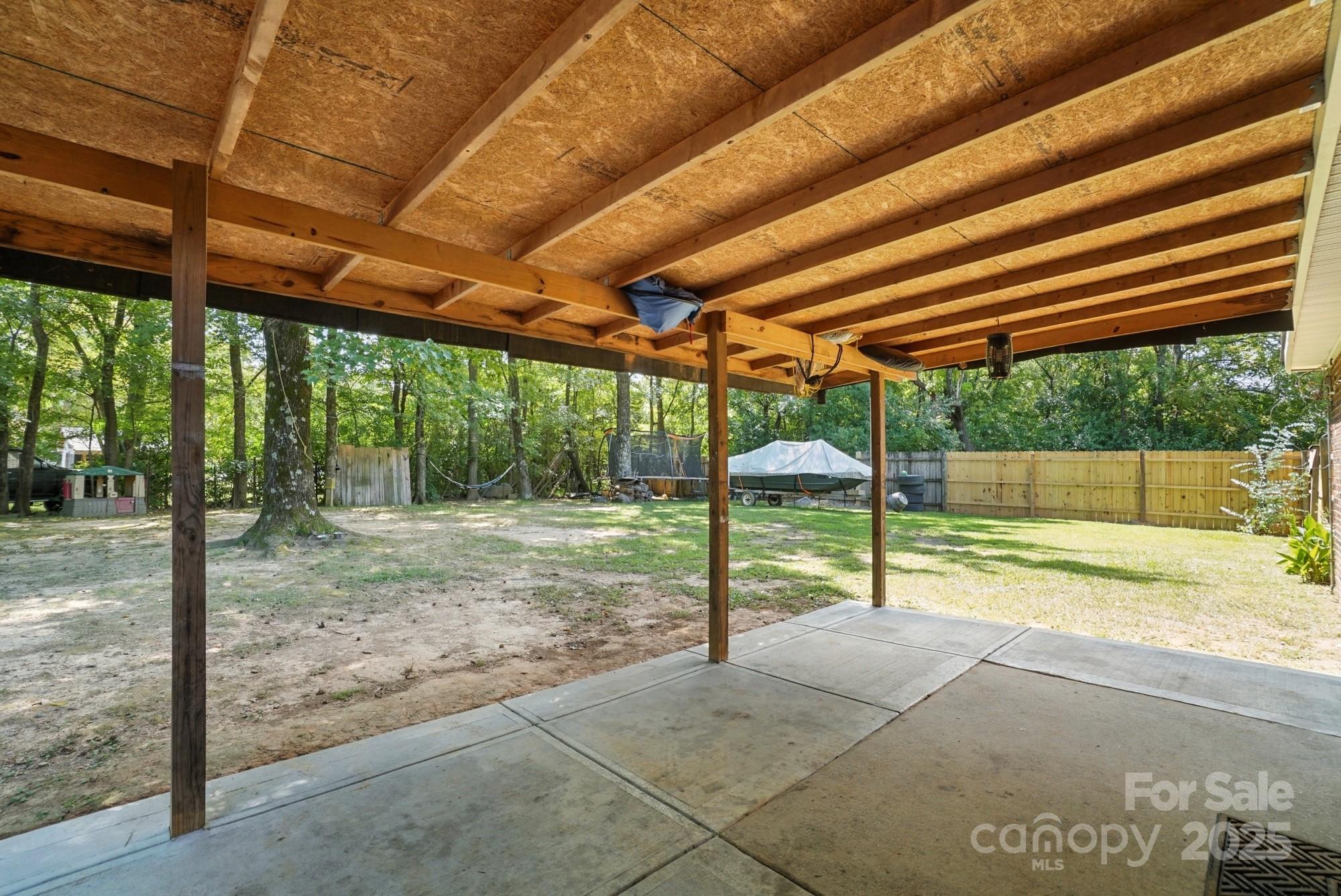 244 E East Avenue Property Photo 20