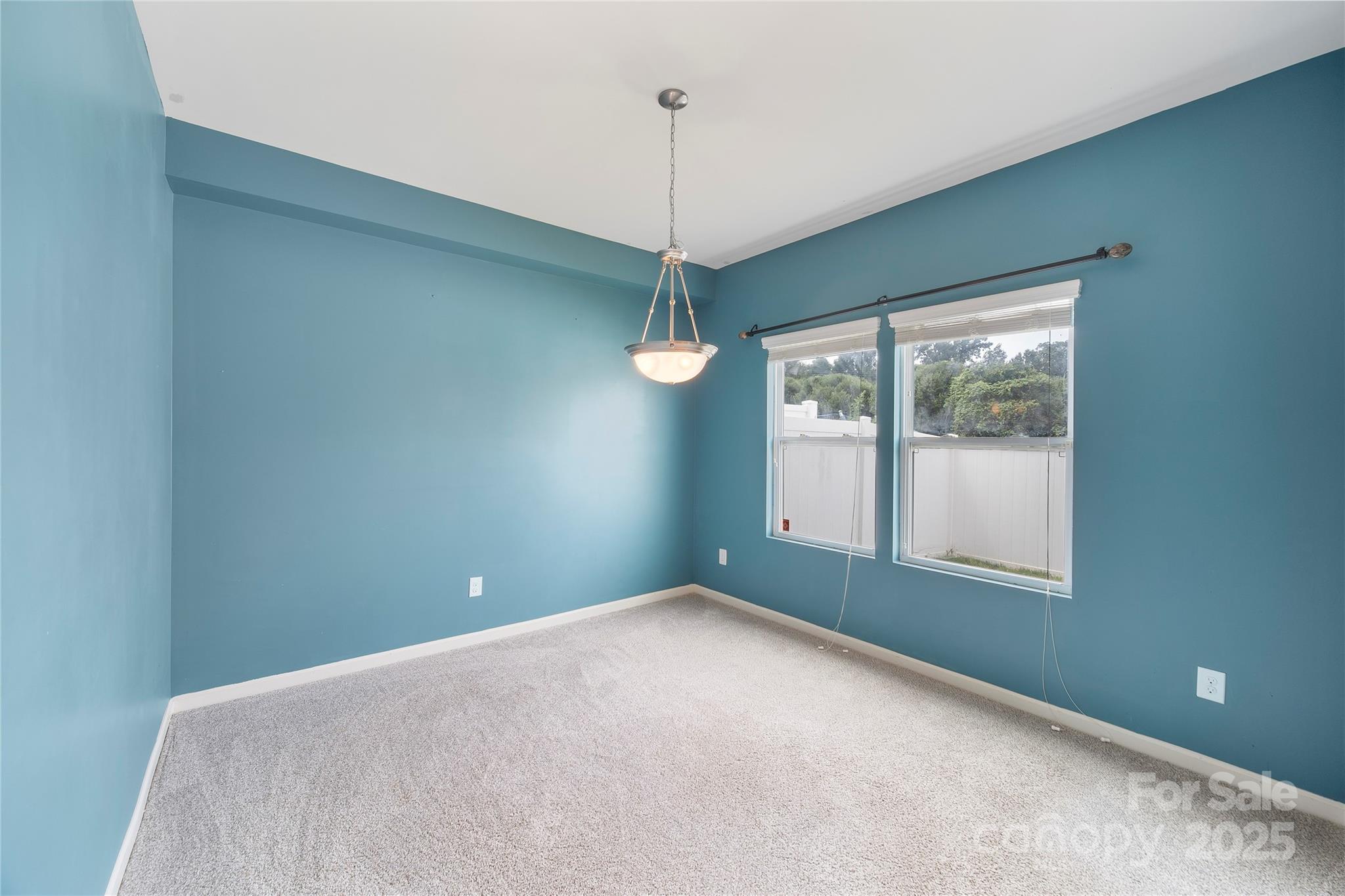 4720 Tradd Circle Property Photo 12