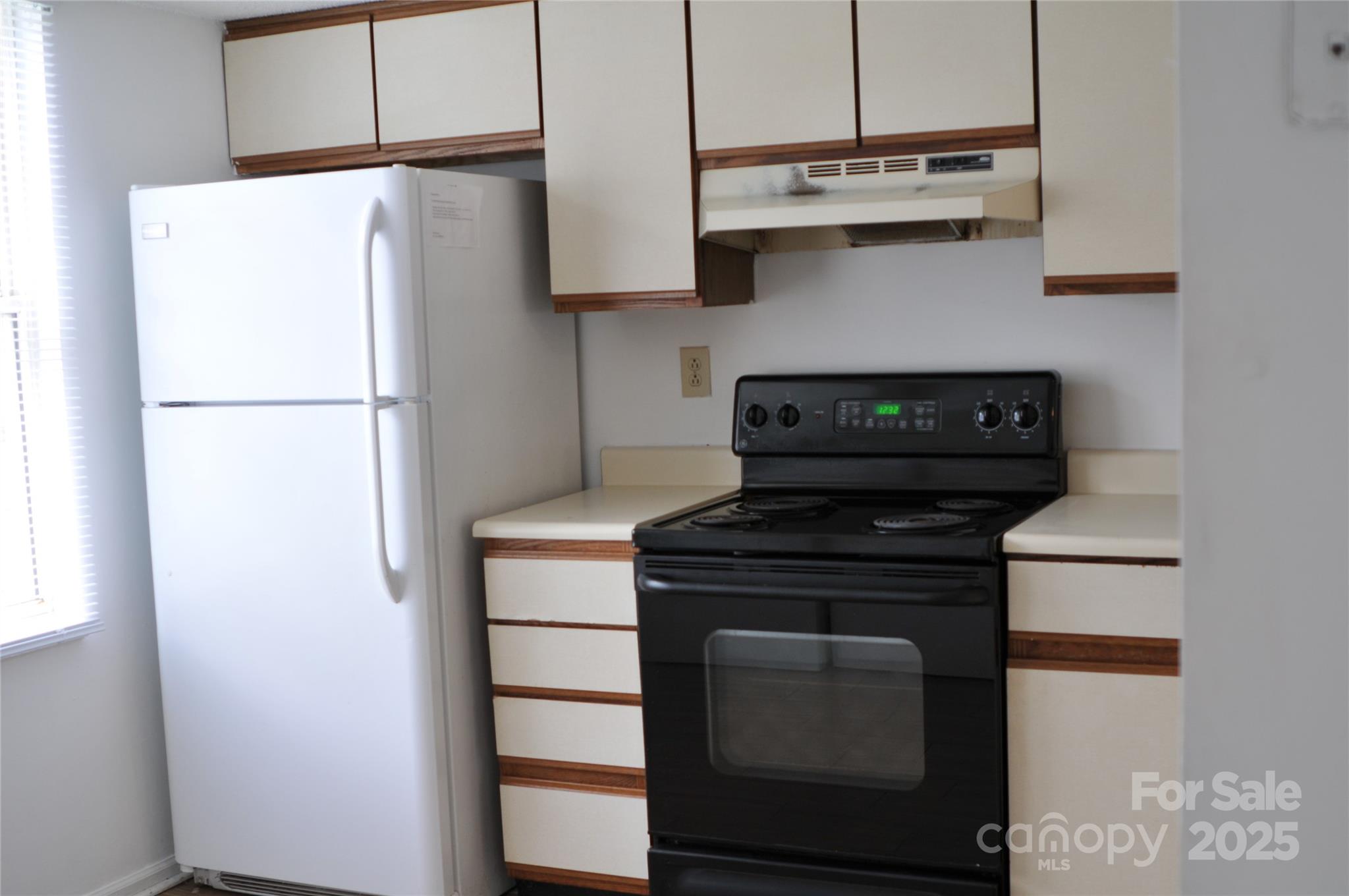 9626-c Vinca Circle Property Photo 5