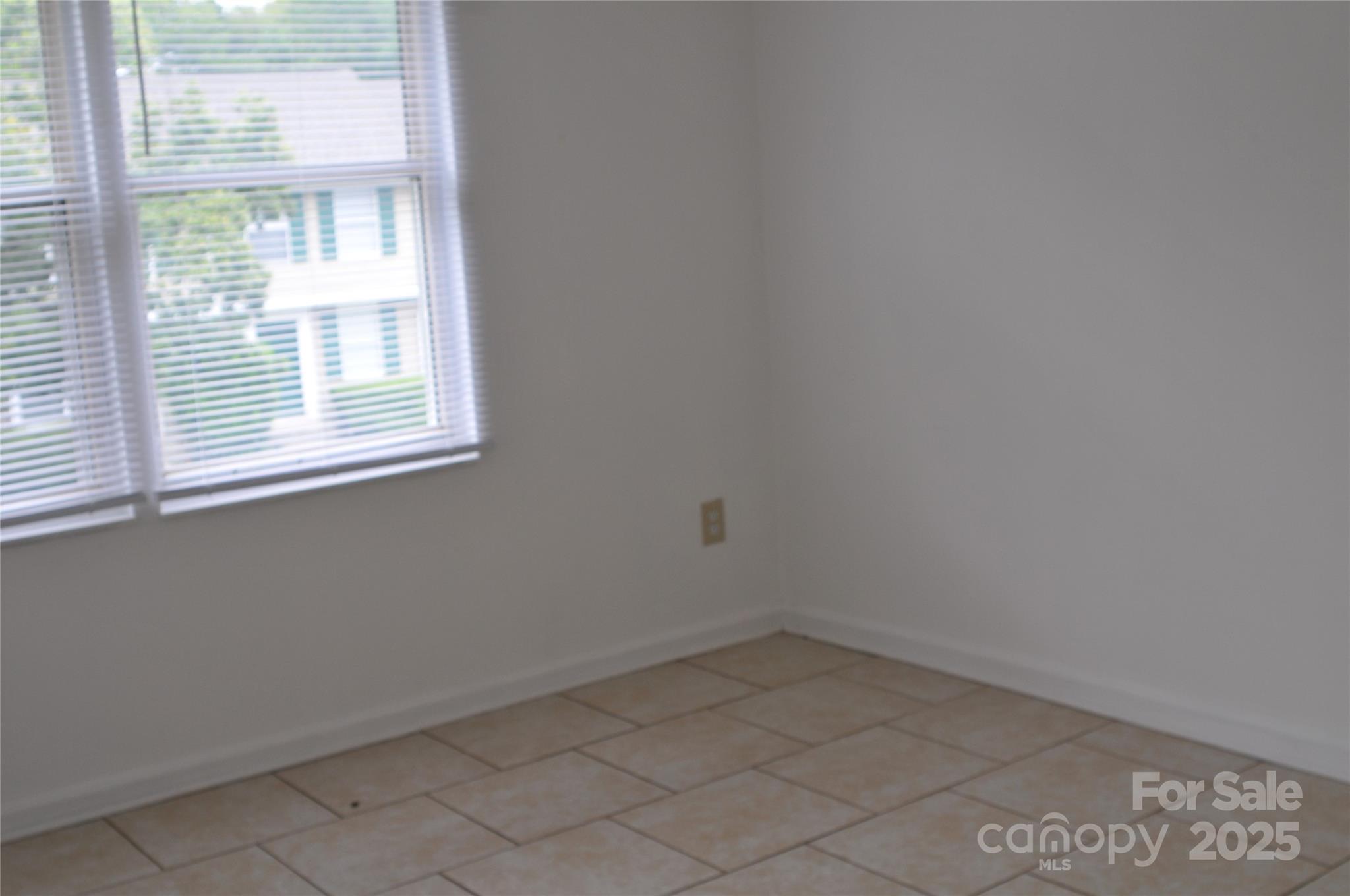 9626-c Vinca Circle Property Photo 11