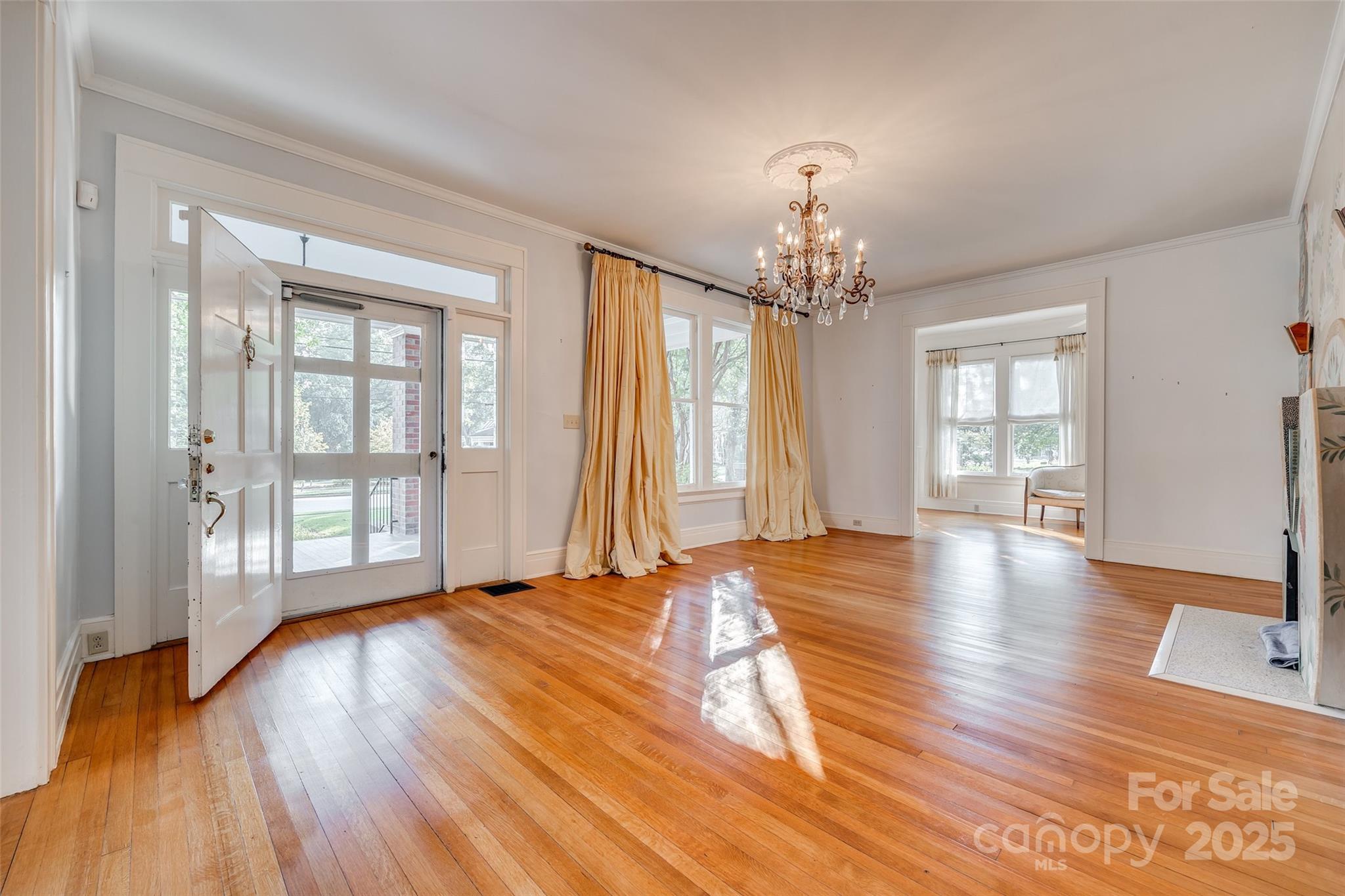 3 Kings Mountain Street Property Photo 5