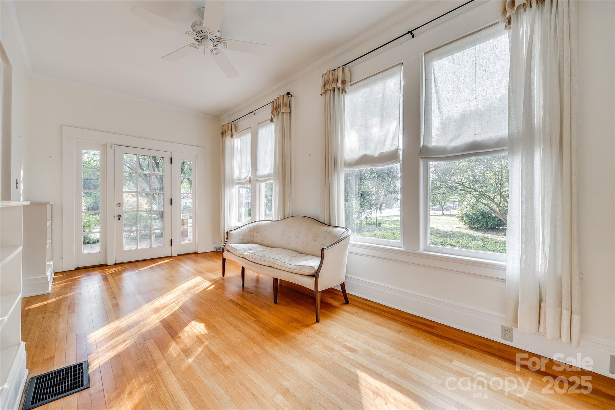 3 Kings Mountain Street Property Photo 9